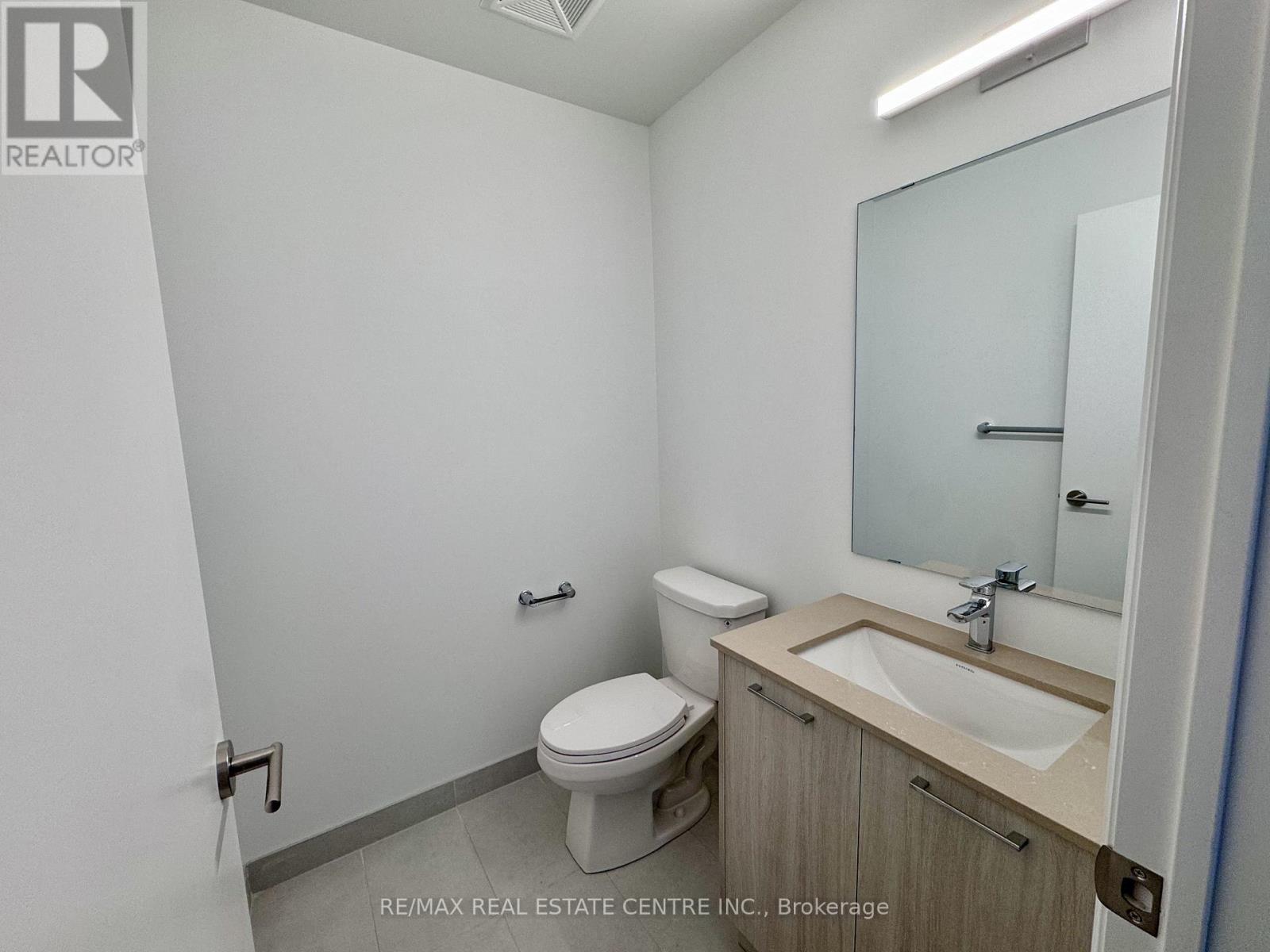 407 - 3250 Carding Mill Trail, Oakville, Ontario  L6M 5T3 - Photo 8 - W12894352