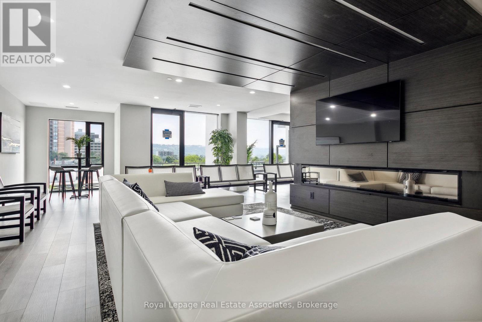 1702 - 15 Queen Street S, Hamilton, Ontario  L8P 0C6 - Photo 27 - X12895652