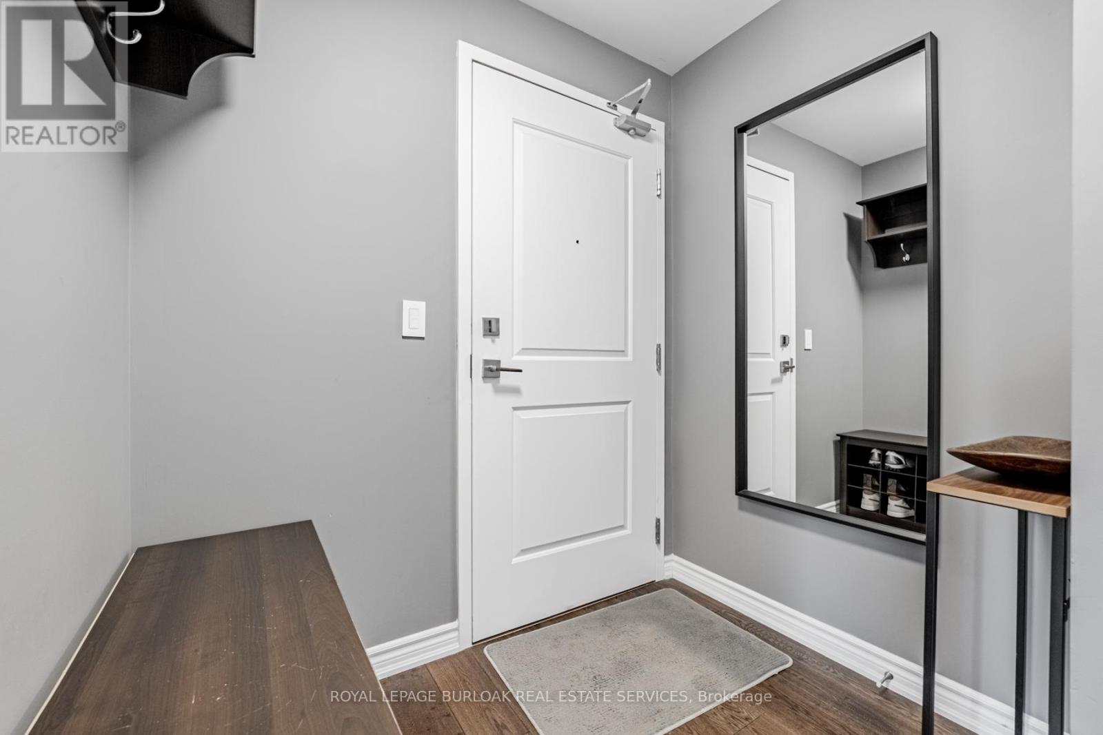 209 - 35 Southshore Crescent, Hamilton, Ontario  L8E 0J2 - Photo 6 - X12895658