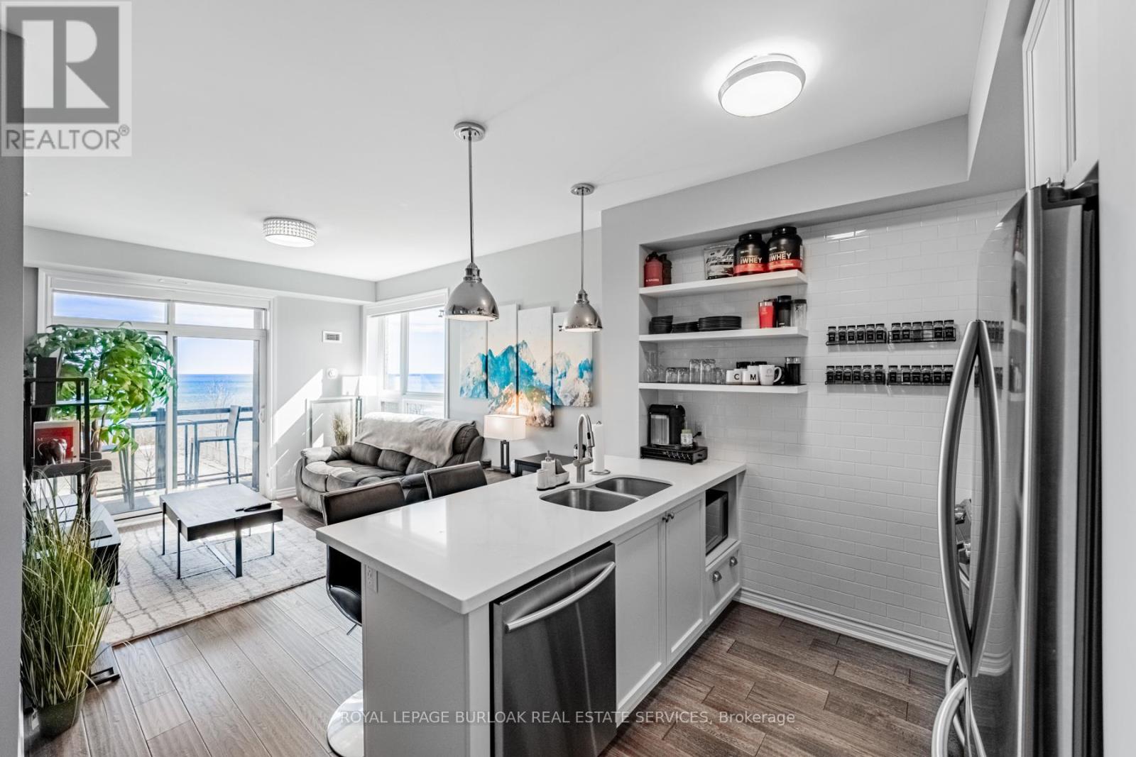 209 - 35 Southshore Crescent, Hamilton, Ontario  L8E 0J2 - Photo 7 - X12895658