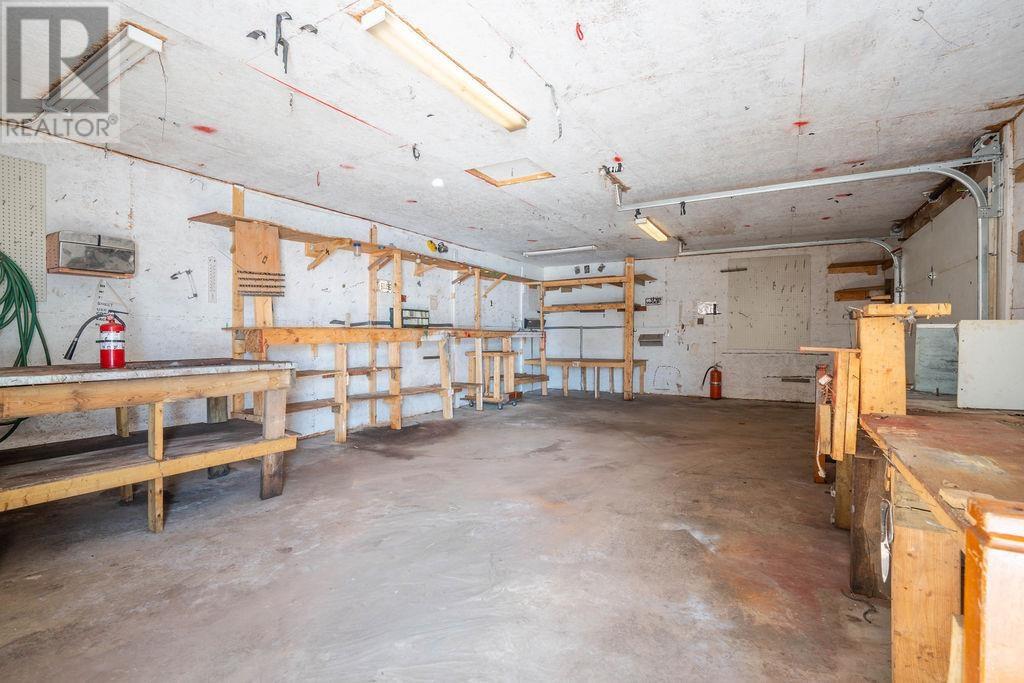 4 Labelle Ave, Sault Ste. Marie, Ontario  P6B 3B9 - Photo 11 - SM260495