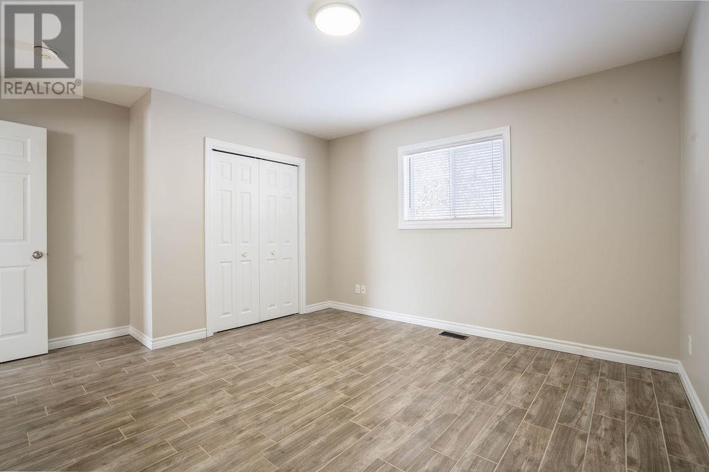4 Labelle Ave, Sault Ste. Marie, Ontario  P6B 3B9 - Photo 25 - SM260495
