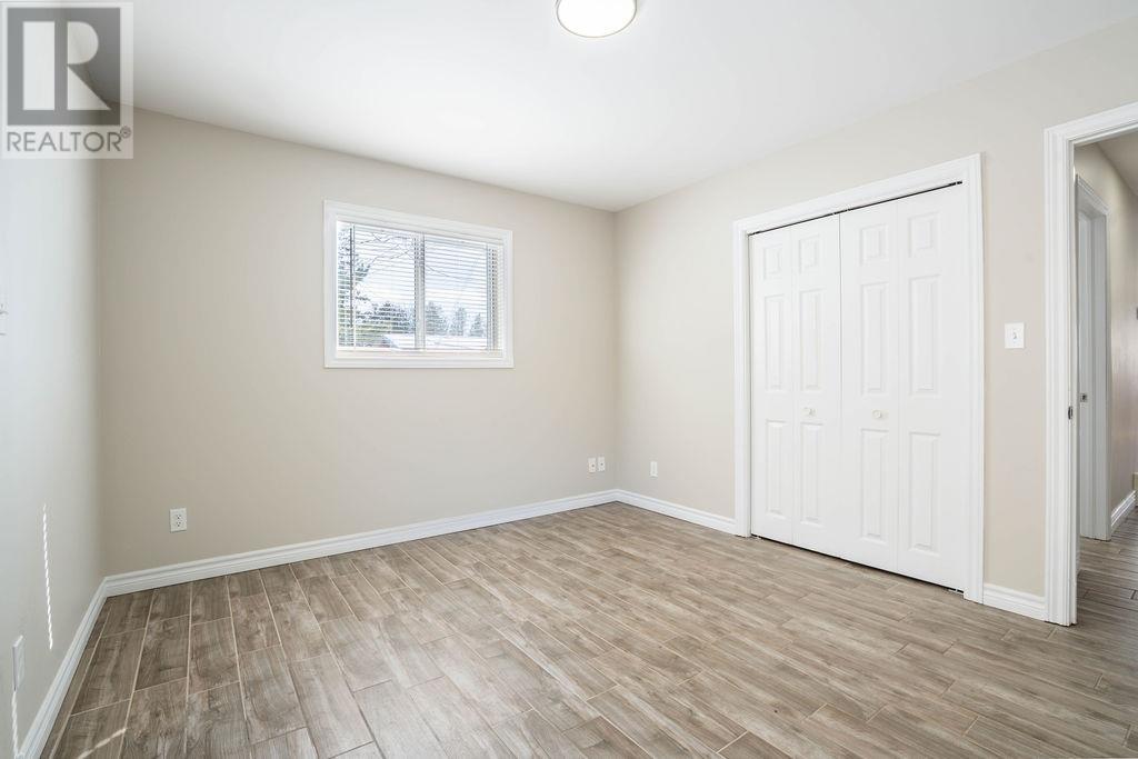 4 Labelle Ave, Sault Ste. Marie, Ontario  P6B 3B9 - Photo 29 - SM260495