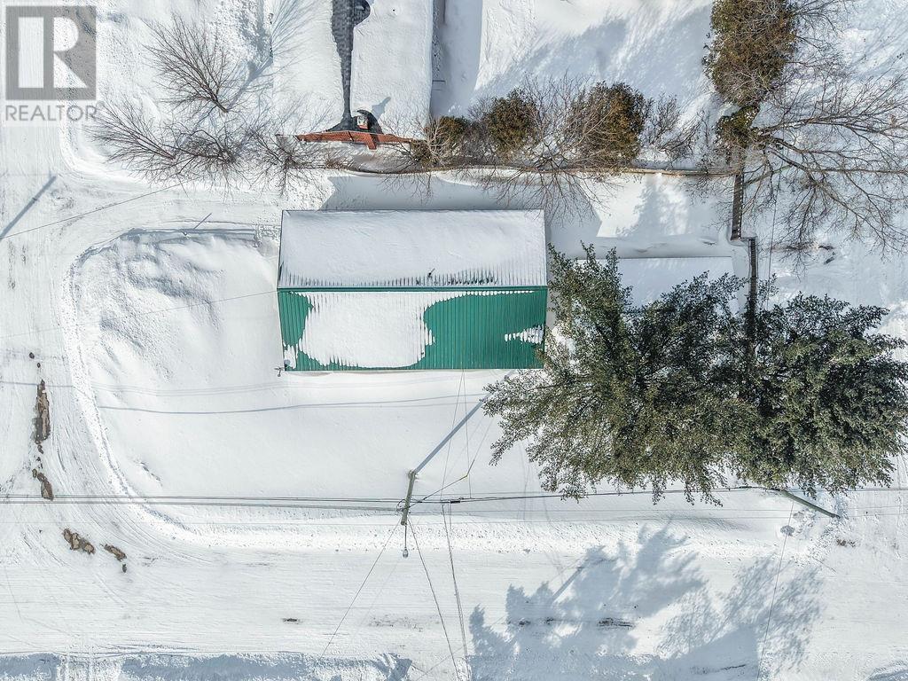 4 Labelle Ave, Sault Ste. Marie, Ontario  P6B 3B9 - Photo 8 - SM260495