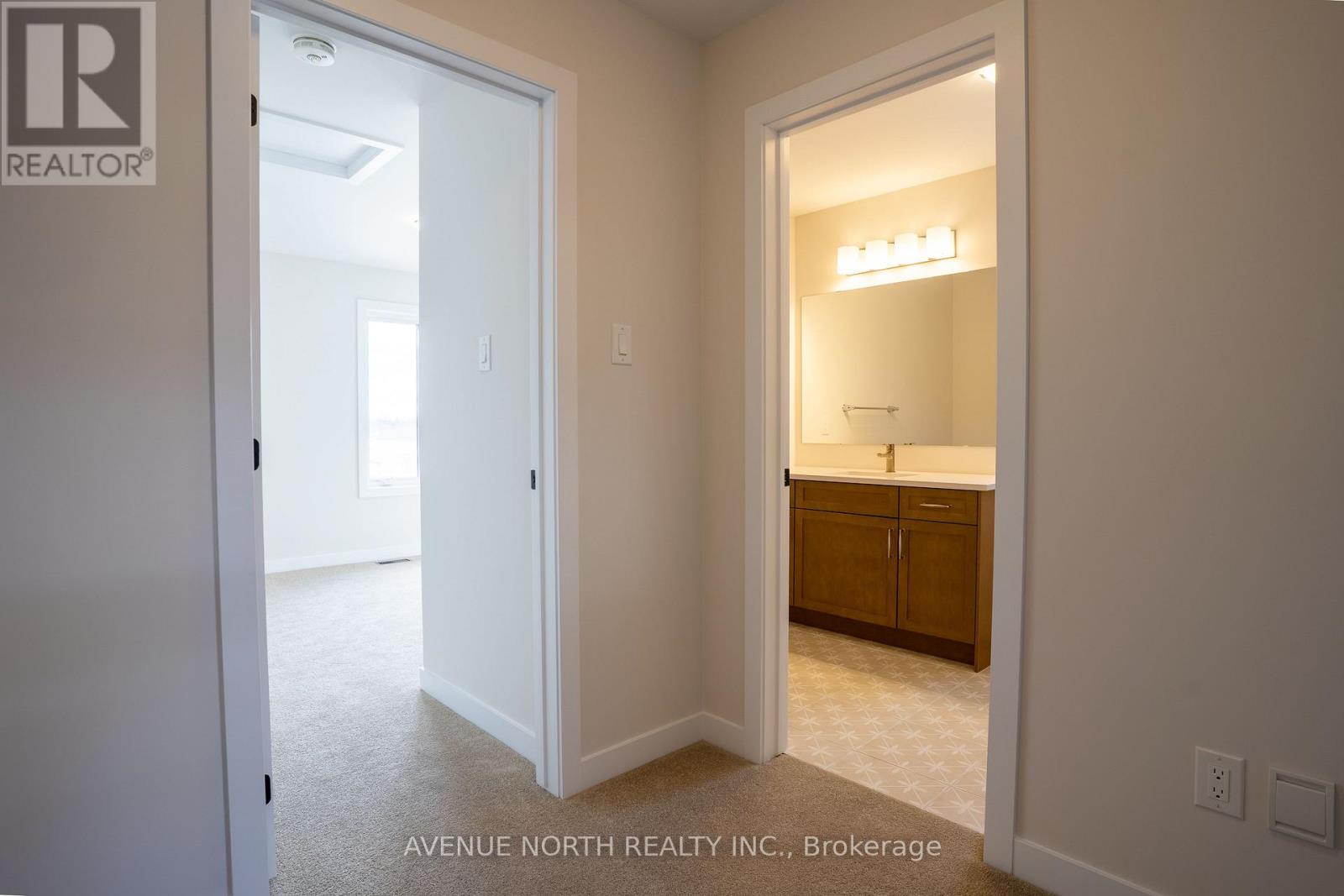 210 Ginebik Way, Ottawa, Ontario  K1X 0H4 - Photo 26 - X12763824