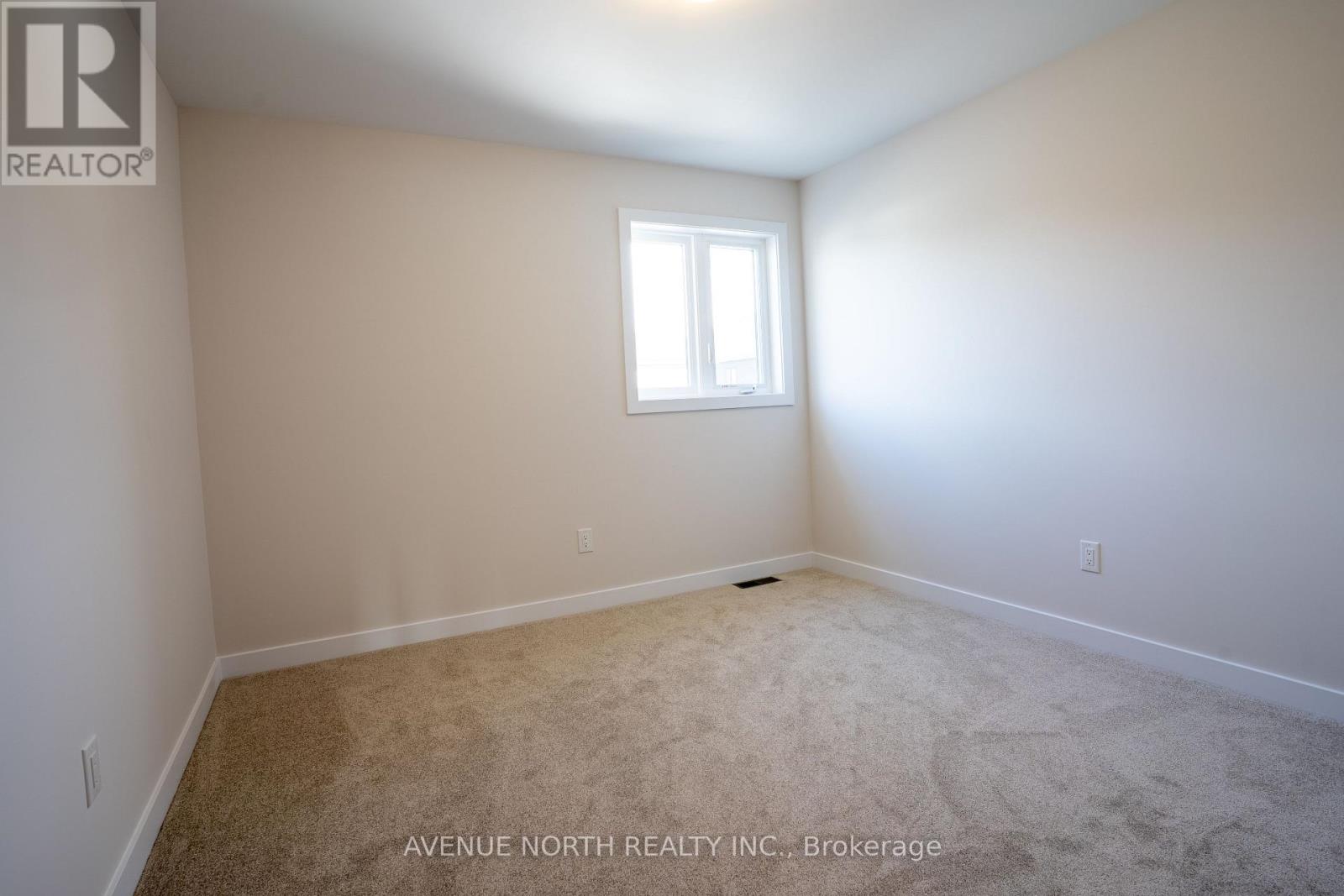 210 Ginebik Way, Ottawa, Ontario  K1X 0H4 - Photo 30 - X12763824