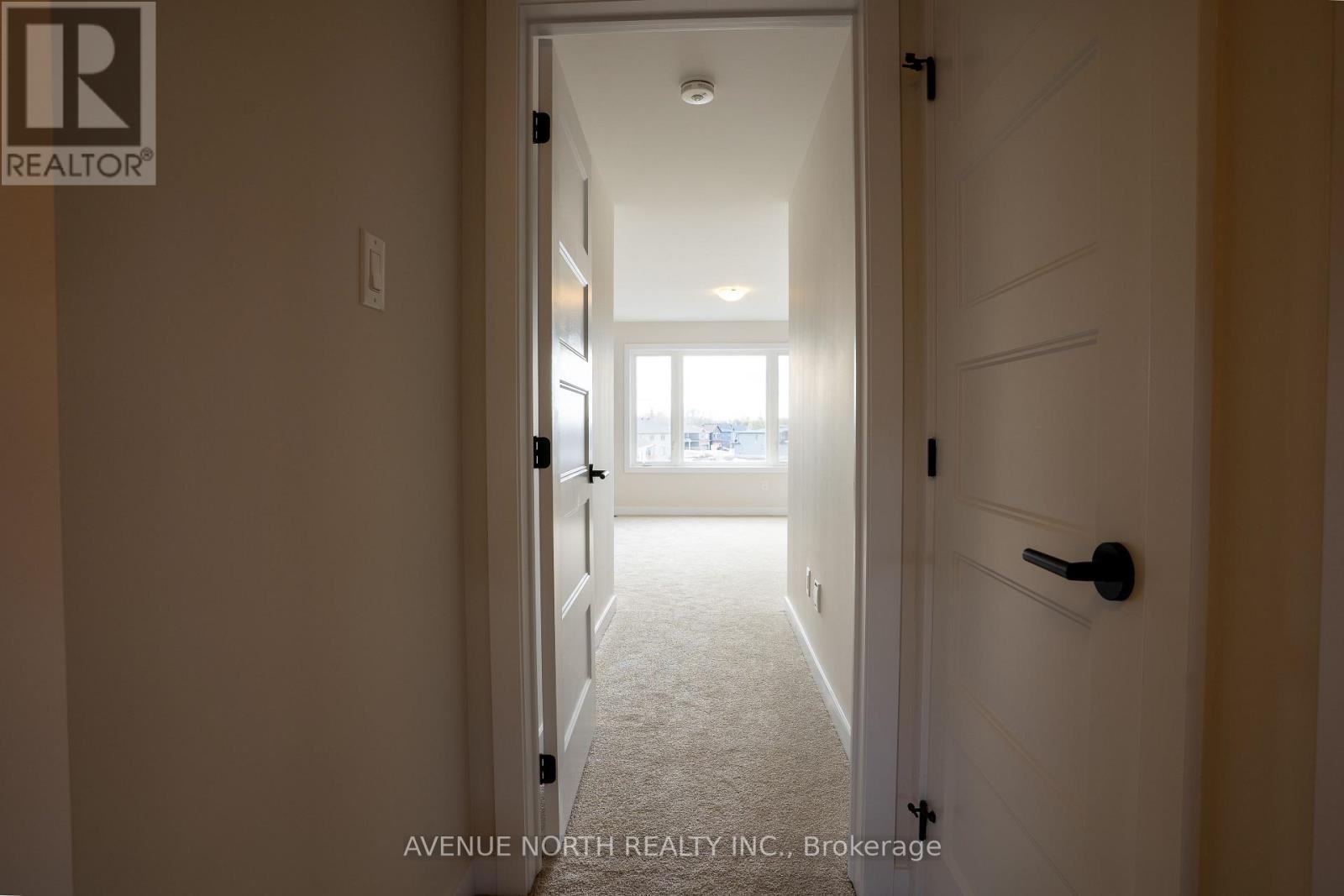 210 Ginebik Way, Ottawa, Ontario  K1X 0H4 - Photo 37 - X12763824