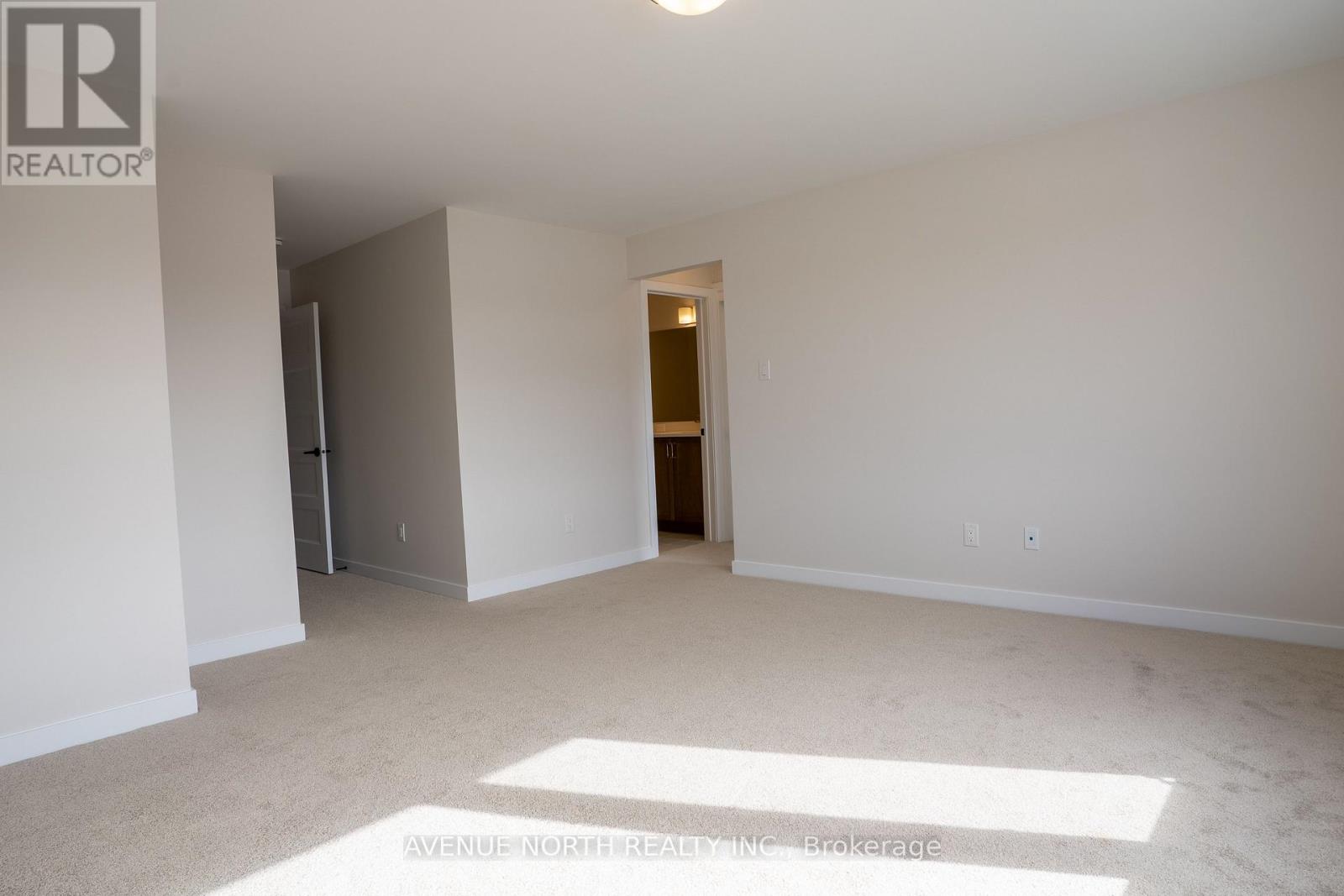 210 Ginebik Way, Ottawa, Ontario  K1X 0H4 - Photo 40 - X12763824