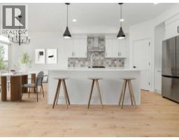 714 Violet Place W, Lethbridge, Alberta