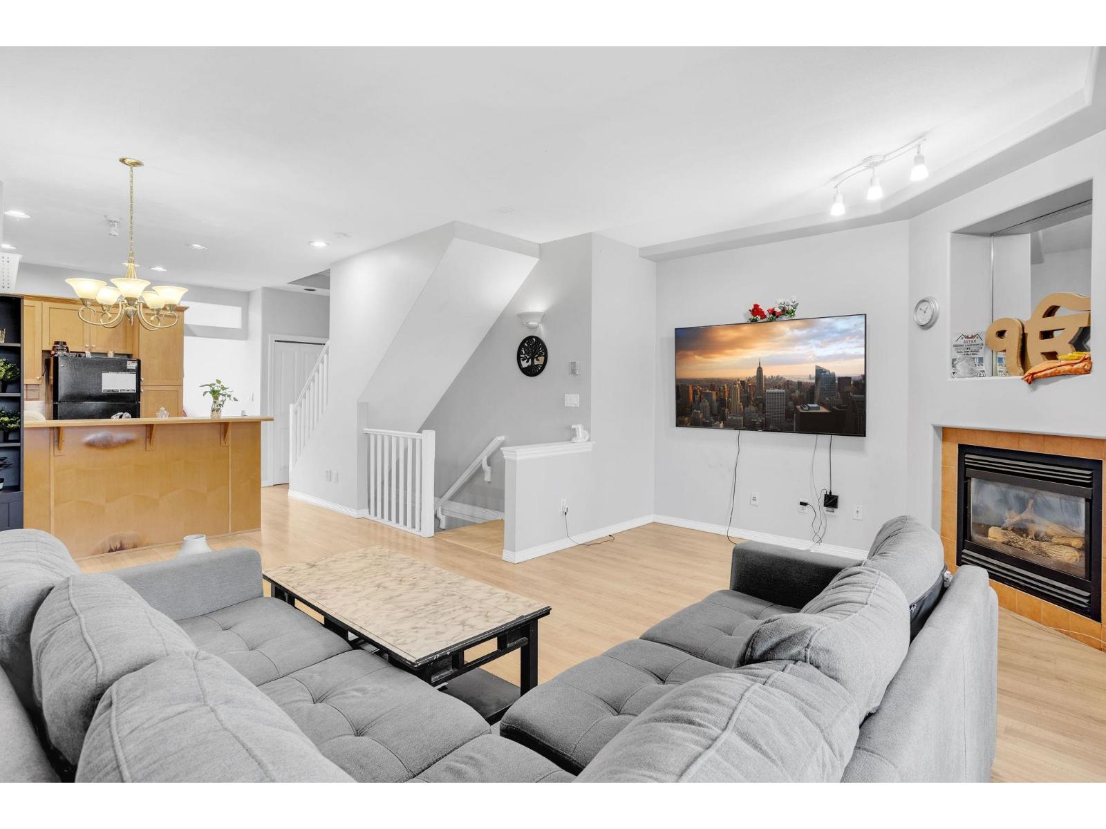 25 7250 144 Street, Surrey, British Columbia  V3W 1L7 - Photo 5 - R3099017