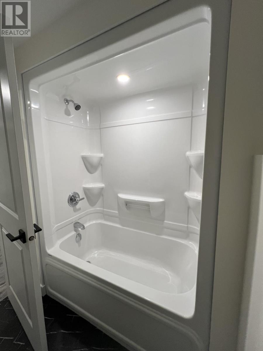 401 Empire Ave, Thunder Bay, Ontario  P7E 4S3 - Photo 34 - TB2600304