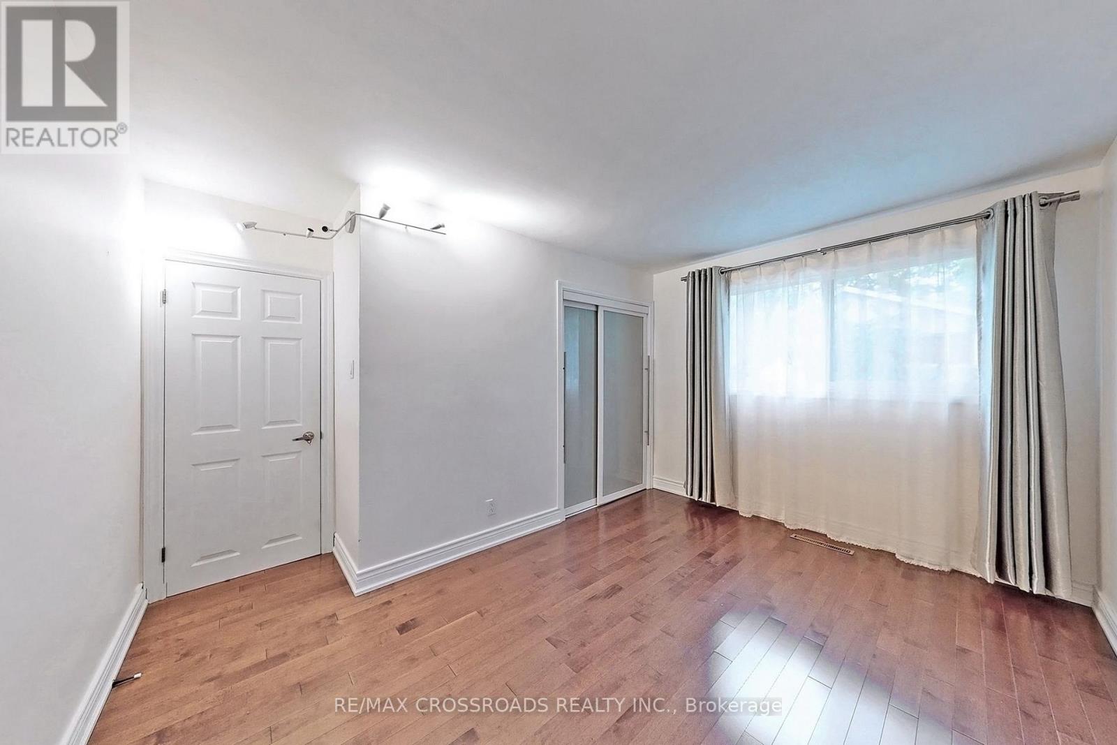 16 Sandalwood Place, Toronto, Ontario  M3B 1L6 - Photo 11 - C12895934