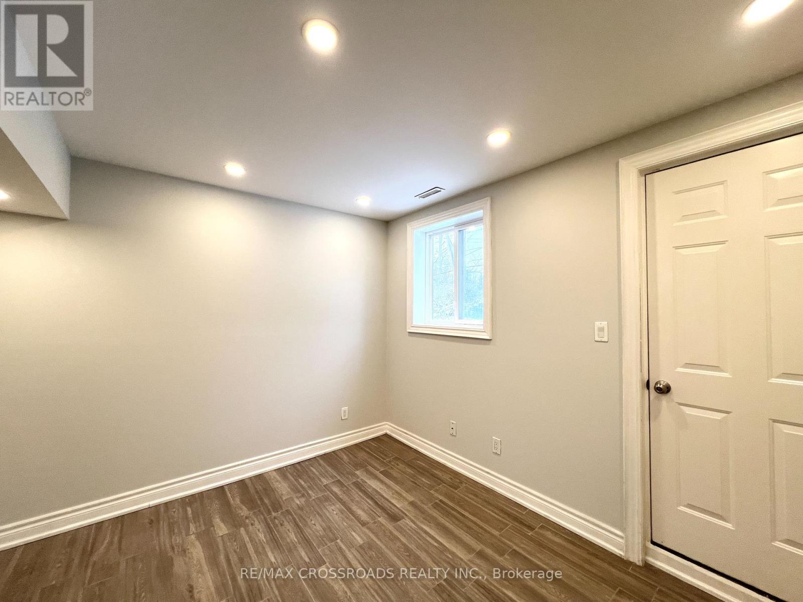 16 Sandalwood Place, Toronto, Ontario  M3B 1L6 - Photo 17 - C12895934