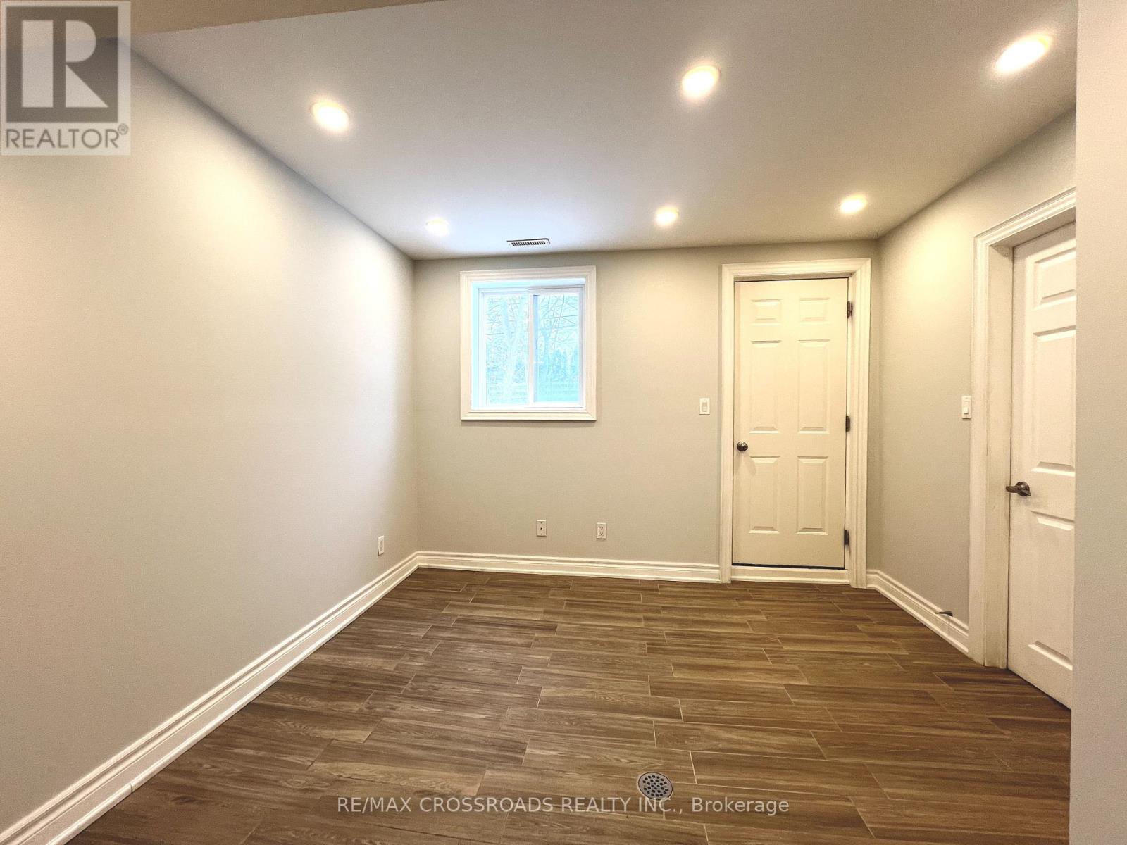 16 Sandalwood Place, Toronto, Ontario  M3B 1L6 - Photo 18 - C12895934