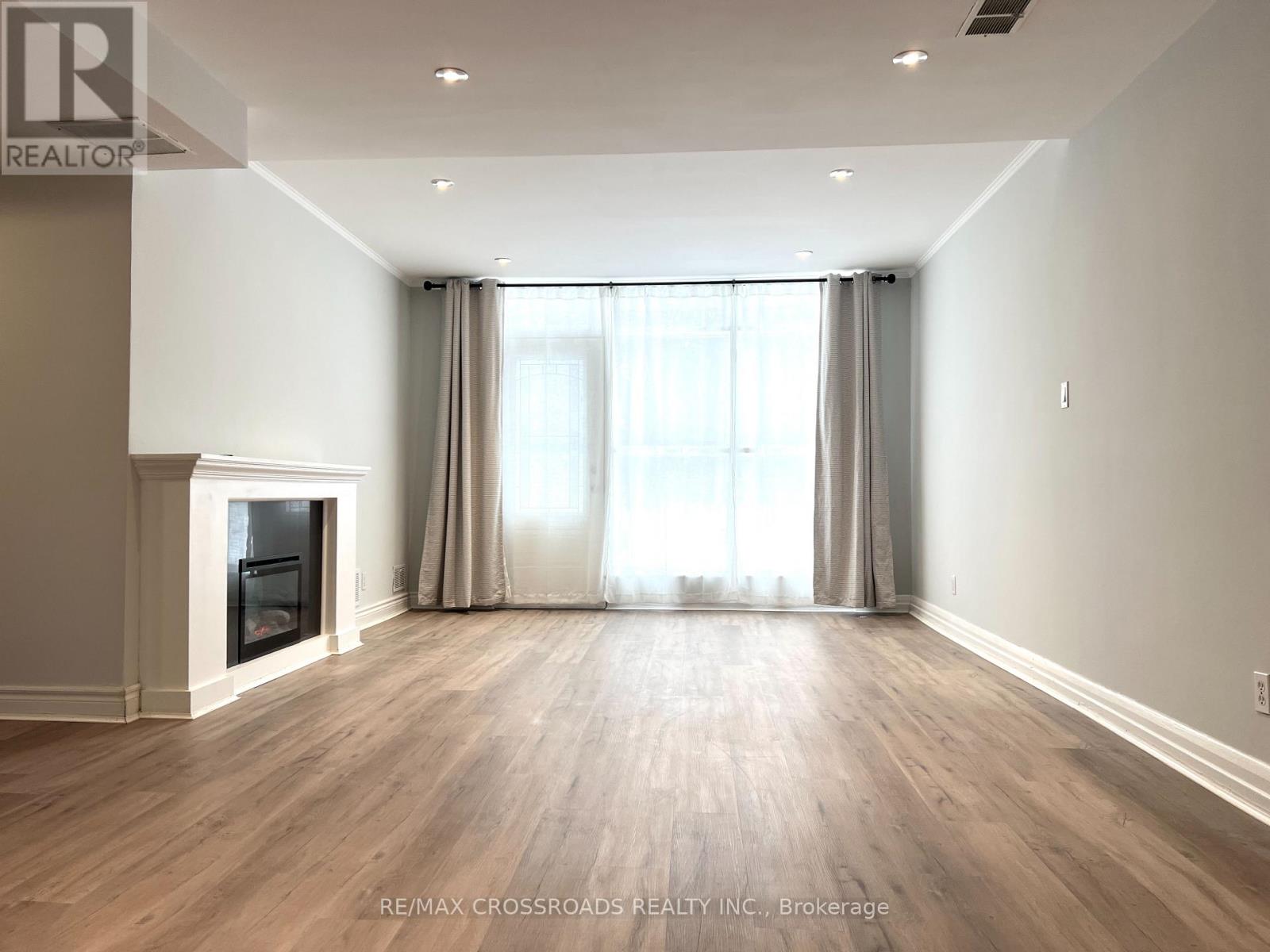 16 Sandalwood Place, Toronto, Ontario  M3B 1L6 - Photo 20 - C12895934