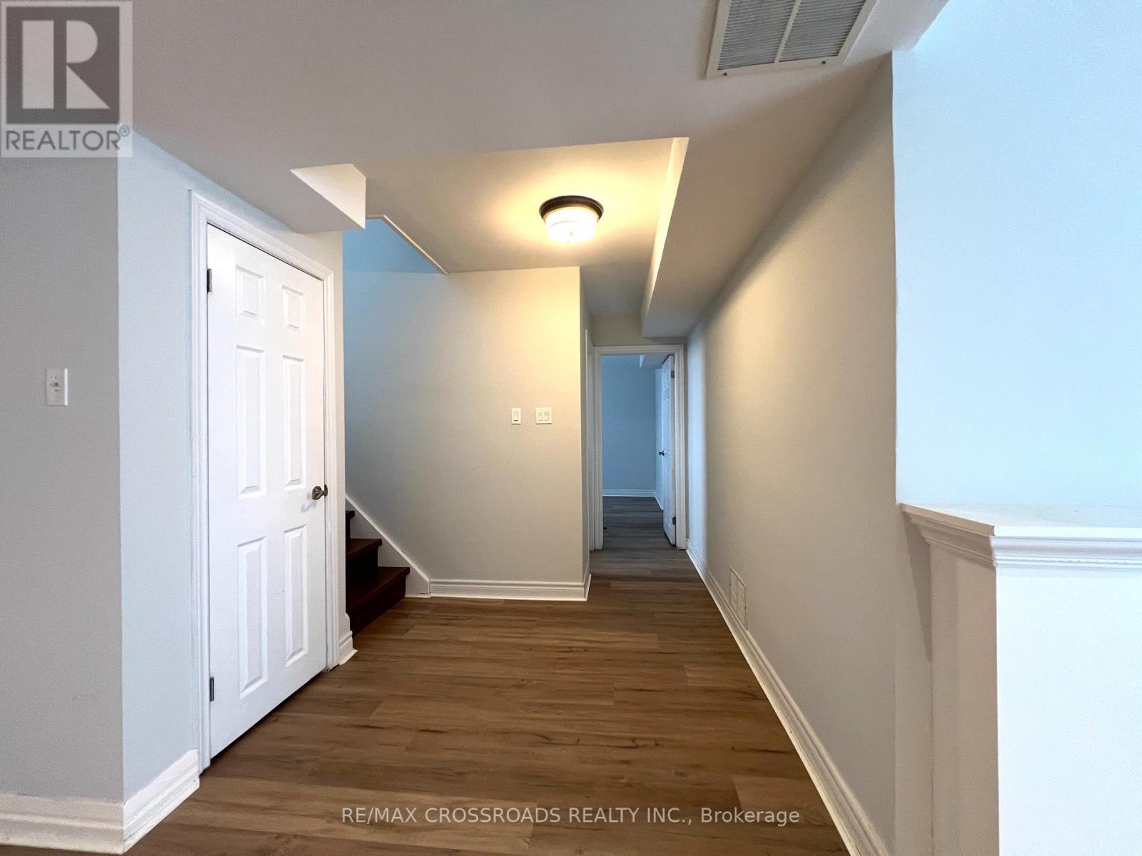 16 Sandalwood Place, Toronto, Ontario  M3B 1L6 - Photo 25 - C12895934