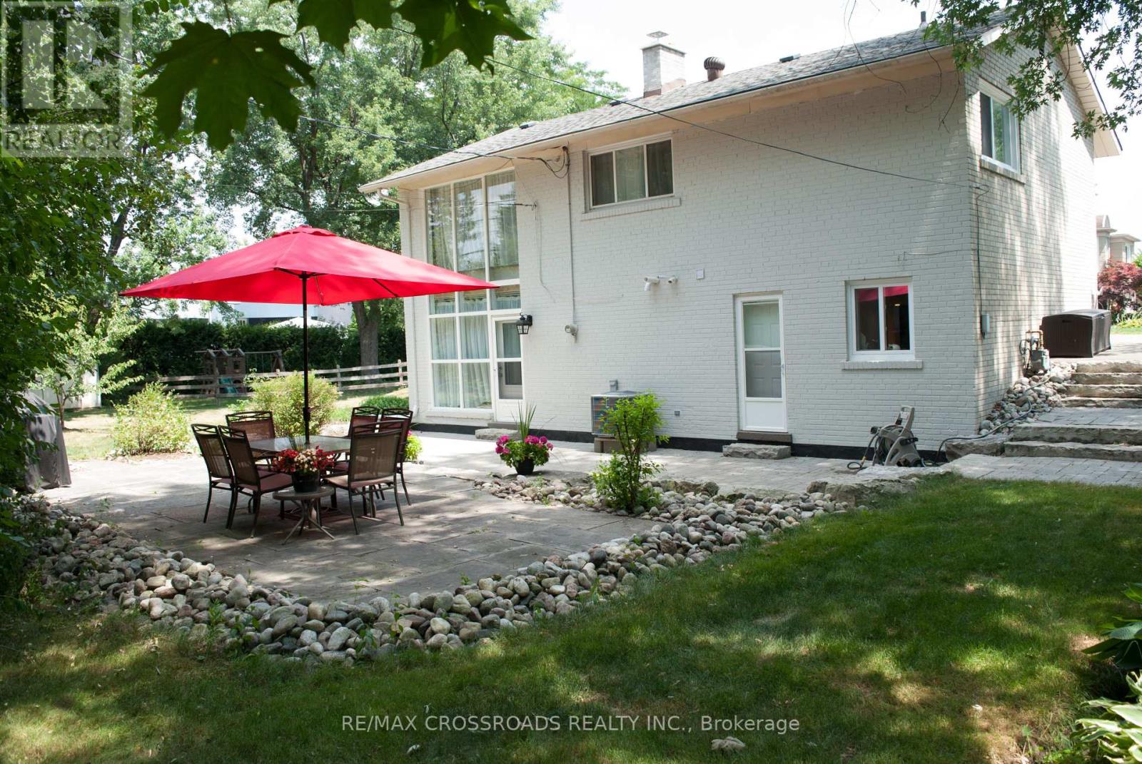 16 Sandalwood Place, Toronto, Ontario  M3B 1L6 - Photo 30 - C12895934