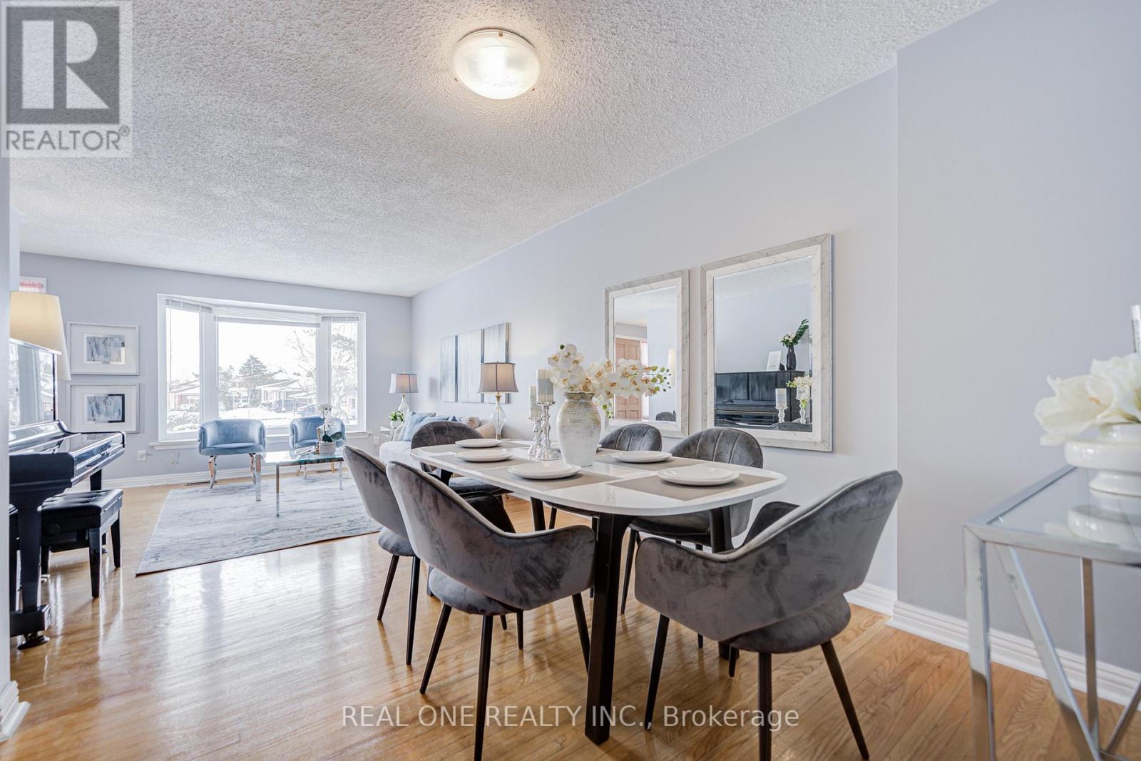 85 Clydesdale Drive, Toronto, Ontario  M2J 3N3 - Photo 10 - C12895992