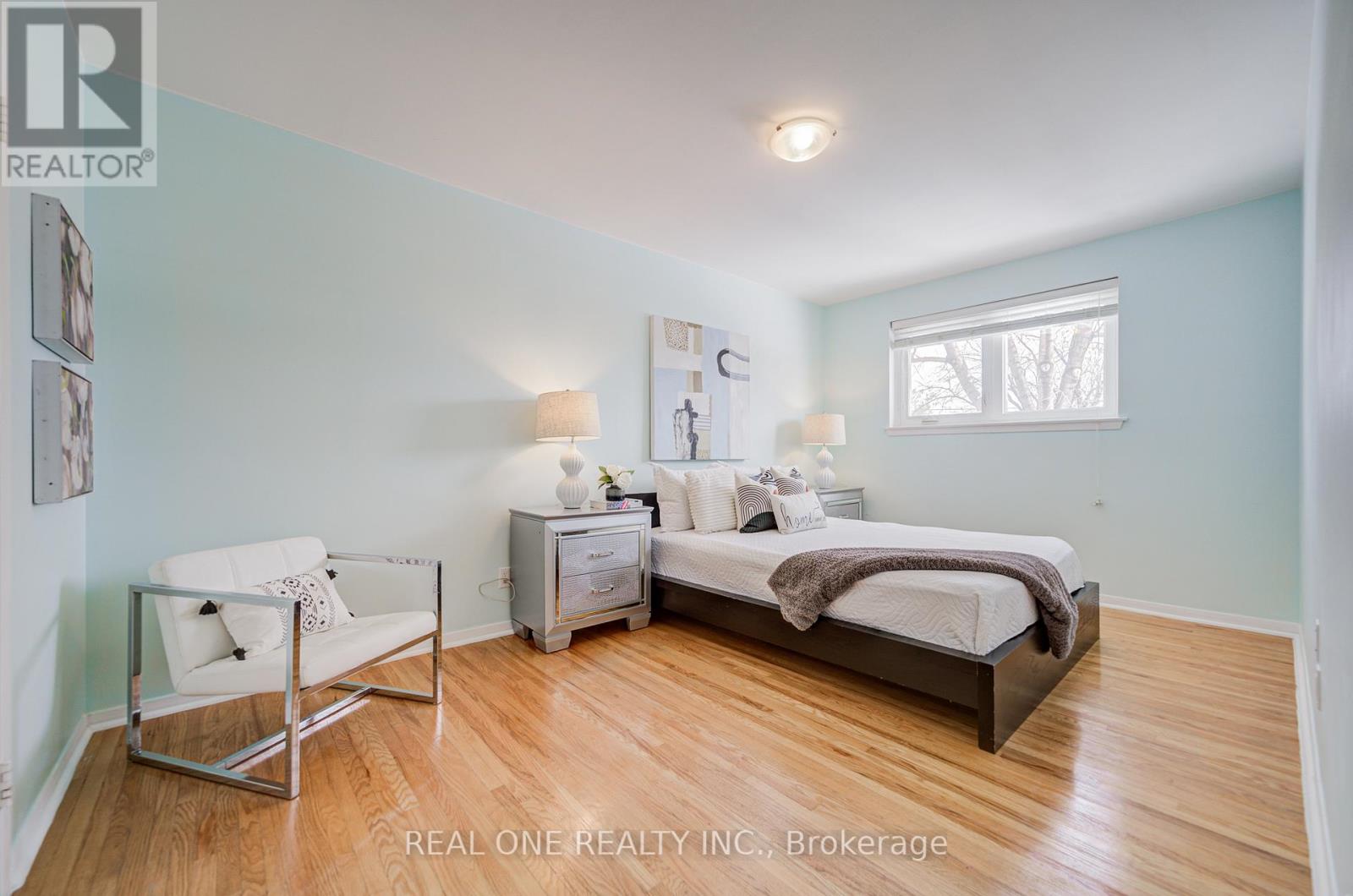 85 Clydesdale Drive, Toronto, Ontario  M2J 3N3 - Photo 22 - C12895992