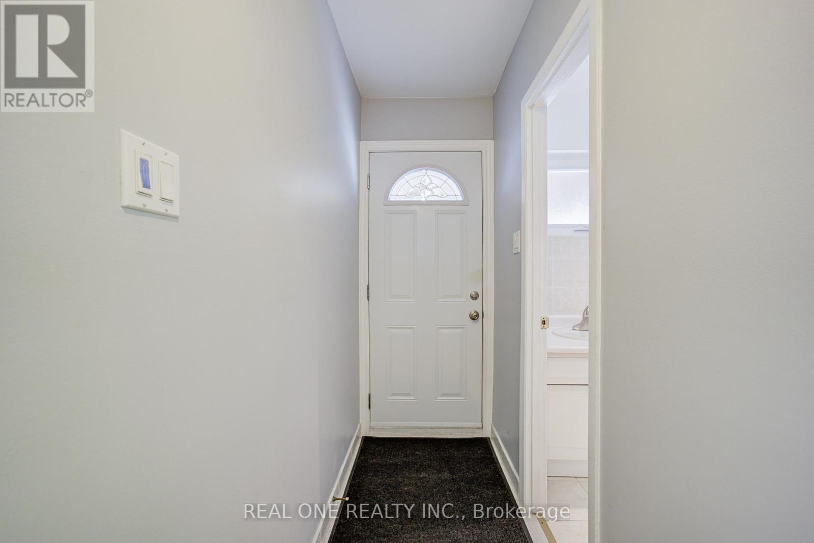 85 Clydesdale Drive, Toronto, Ontario  M2J 3N3 - Photo 28 - C12895992