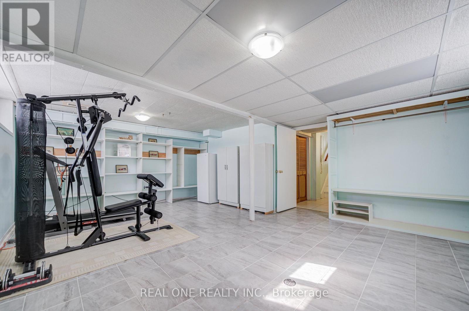 85 Clydesdale Drive, Toronto, Ontario  M2J 3N3 - Photo 37 - C12895992