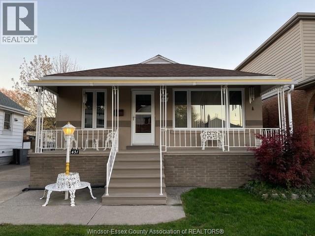 431 Foch Avenue, Windsor, Ontario  N8X 2W2 - Photo 2 - 26005647