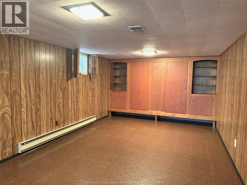 431 Foch Avenue, Windsor, Ontario  N8X 2W2 - Photo 21 - 26005647