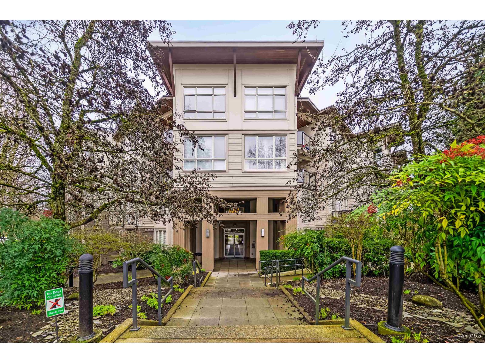 309 15918 26 Avenue, Surrey, British Columbia  V3Z 5K3 - Photo 1 - R3100910