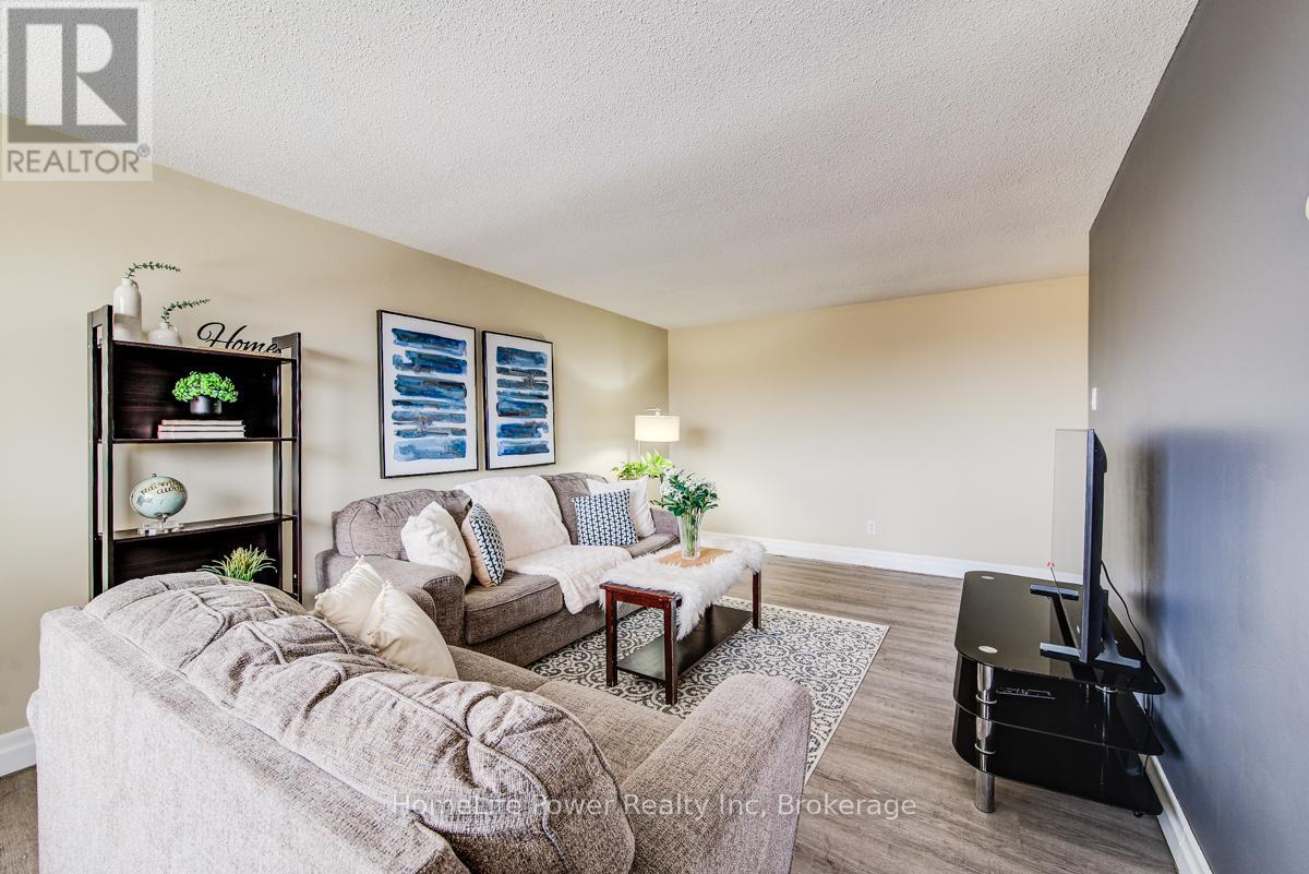 303 - 4 Avalon Place, Kitchener, Ontario  N2M 4N6 - Photo 10 - X12895958