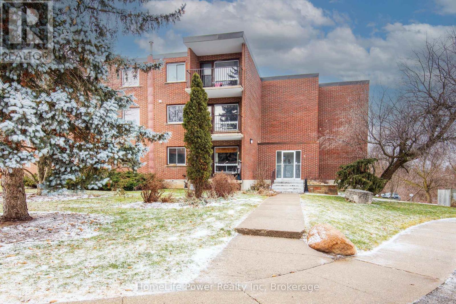 303 - 4 Avalon Place, Kitchener, Ontario  N2M 4N6 - Photo 2 - X12895958