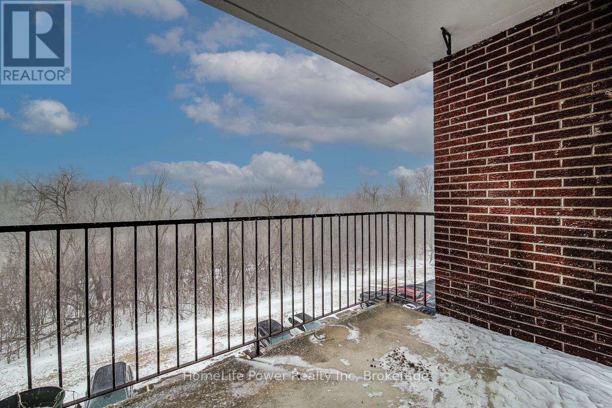 303 - 4 Avalon Place, Kitchener, Ontario  N2M 4N6 - Photo 24 - X12895958