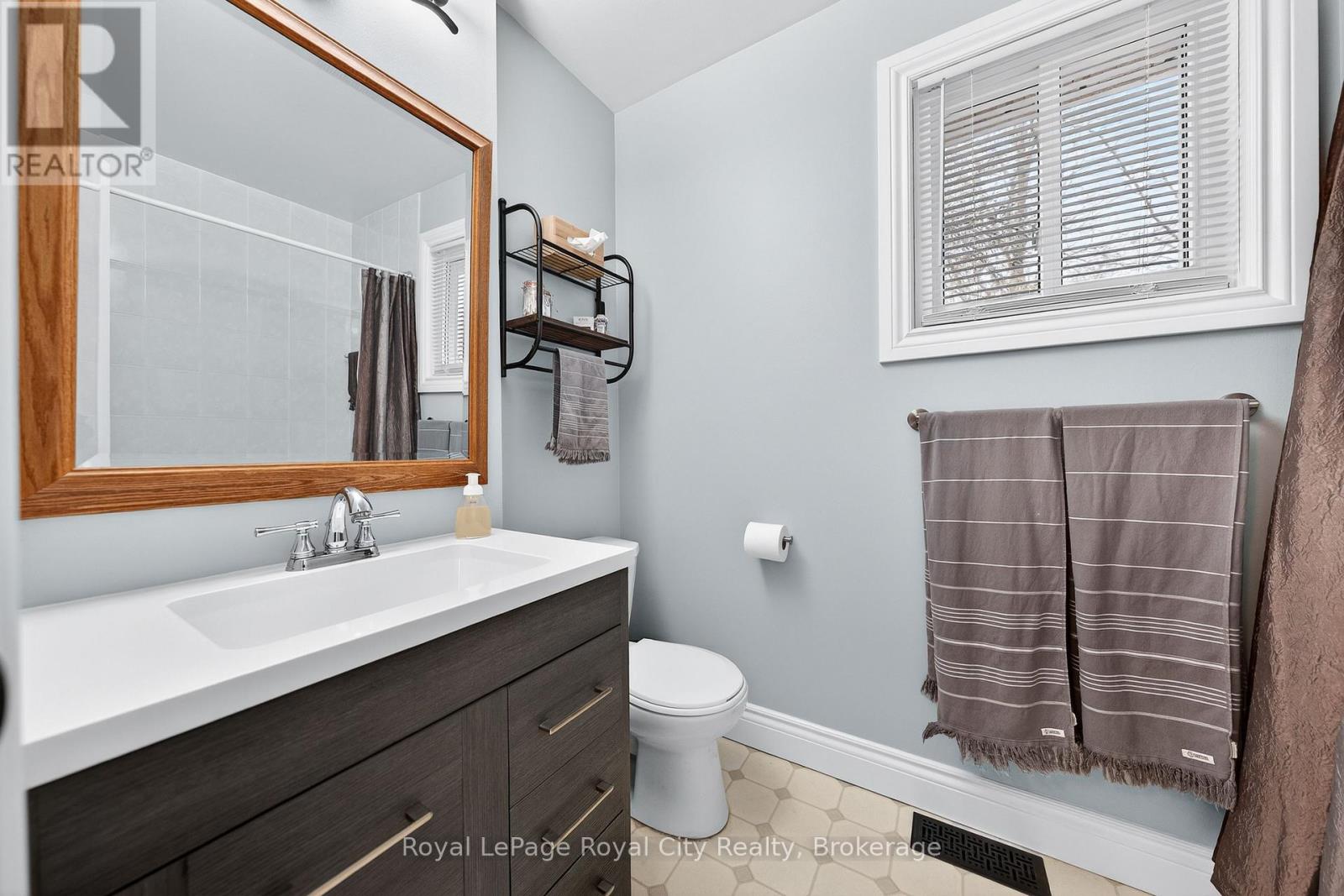 361 Stephanie Drive, Guelph, Ontario  N1K 1R2 - Photo 22 - X12895968