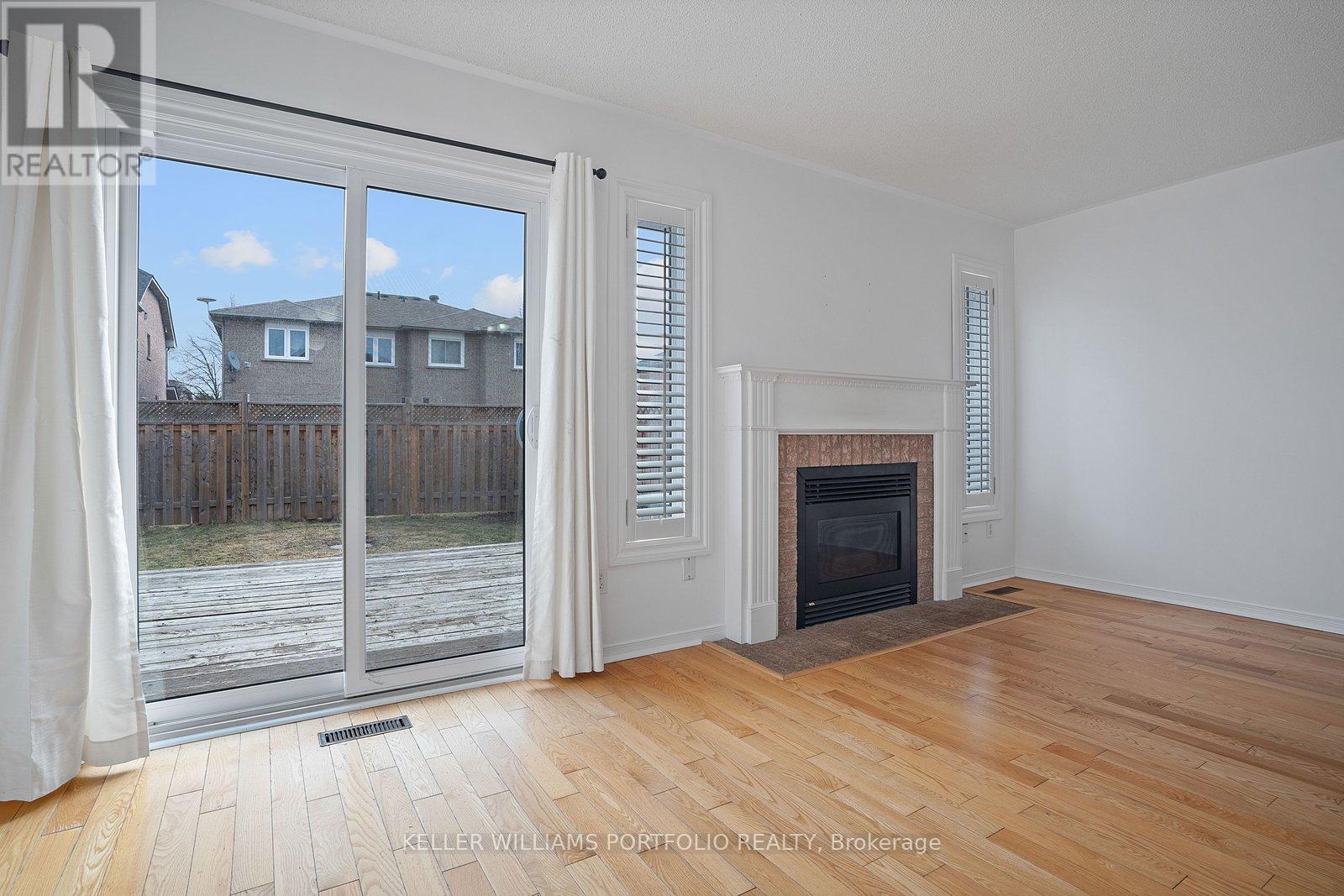 605 Skinner Avenue, Newmarket, Ontario  L3X 2A9 - Photo 15 - N12896008