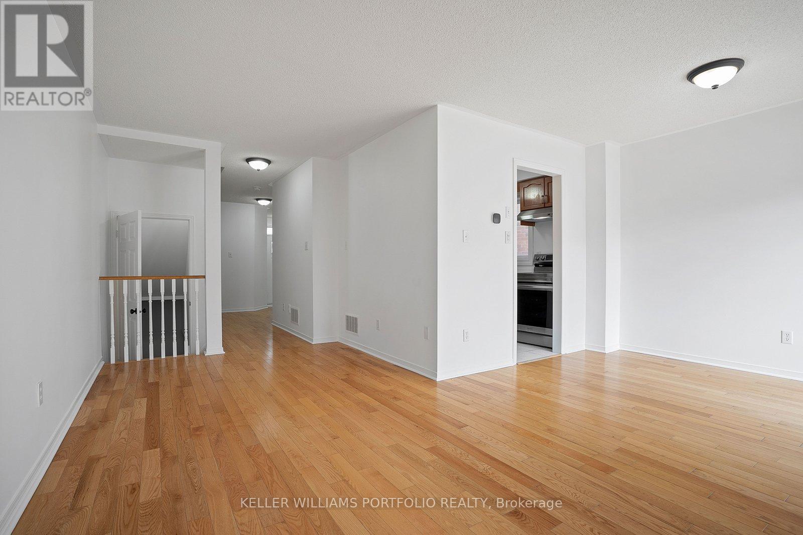 605 Skinner Avenue, Newmarket, Ontario  L3X 2A9 - Photo 18 - N12896008