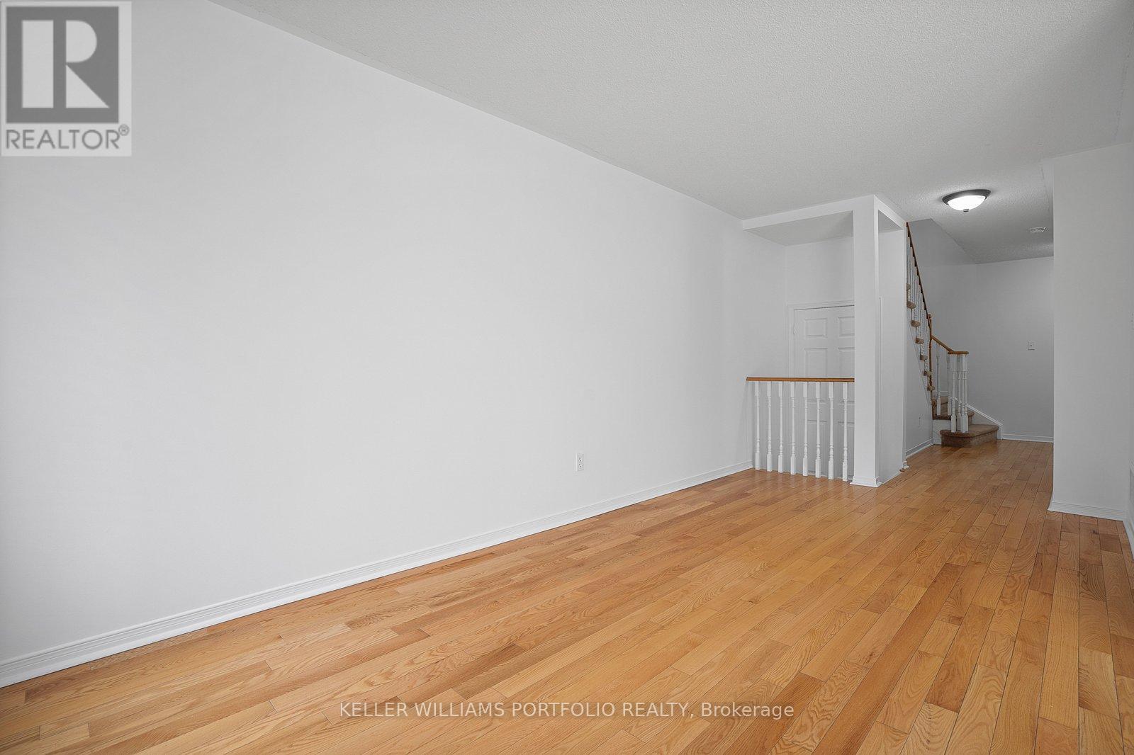 605 Skinner Avenue, Newmarket, Ontario  L3X 2A9 - Photo 20 - N12896008