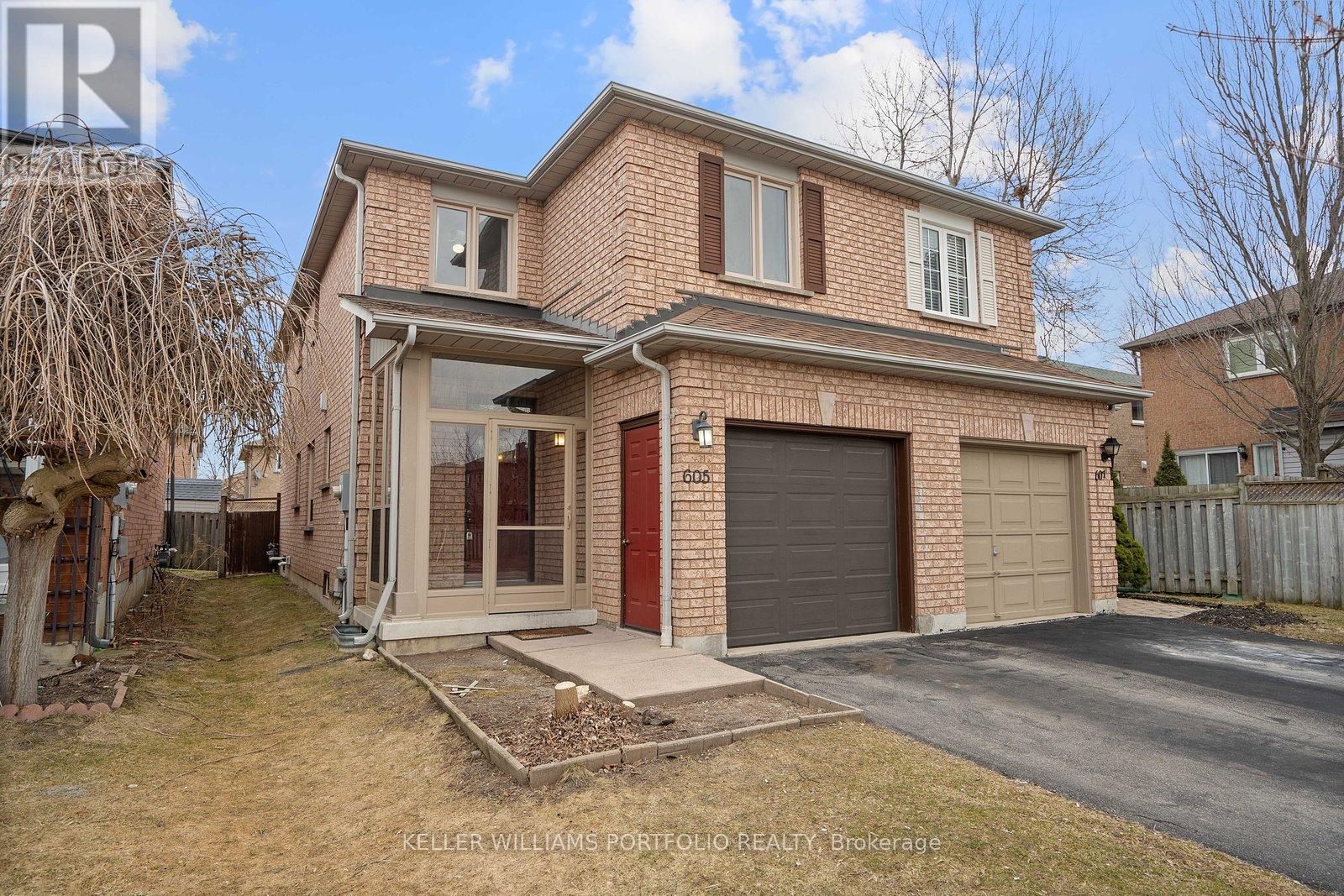 605 Skinner Avenue, Newmarket, Ontario  L3X 2A9 - Photo 3 - N12896008