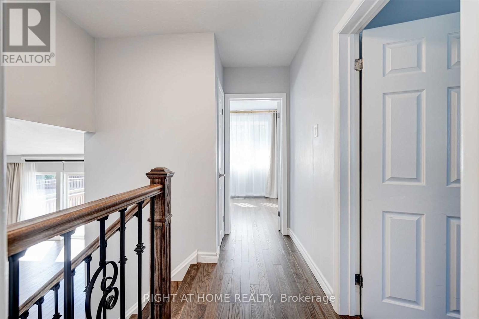 378 Taylor Mills Drive S, Richmond Hill (Crosby), Ontario  L4C 2T1 - Photo 11 - N12896010