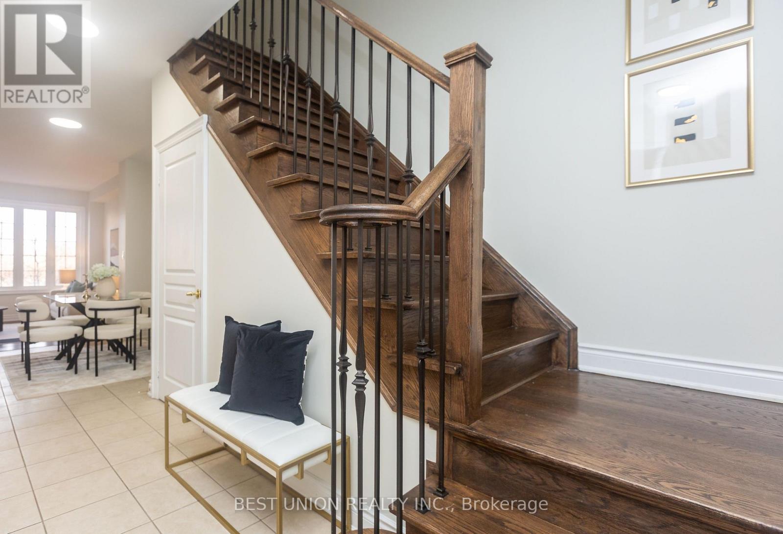 31 Bernbridge Road E, Markham, Ontario  L6B 0S3 - Photo 12 - N12896016