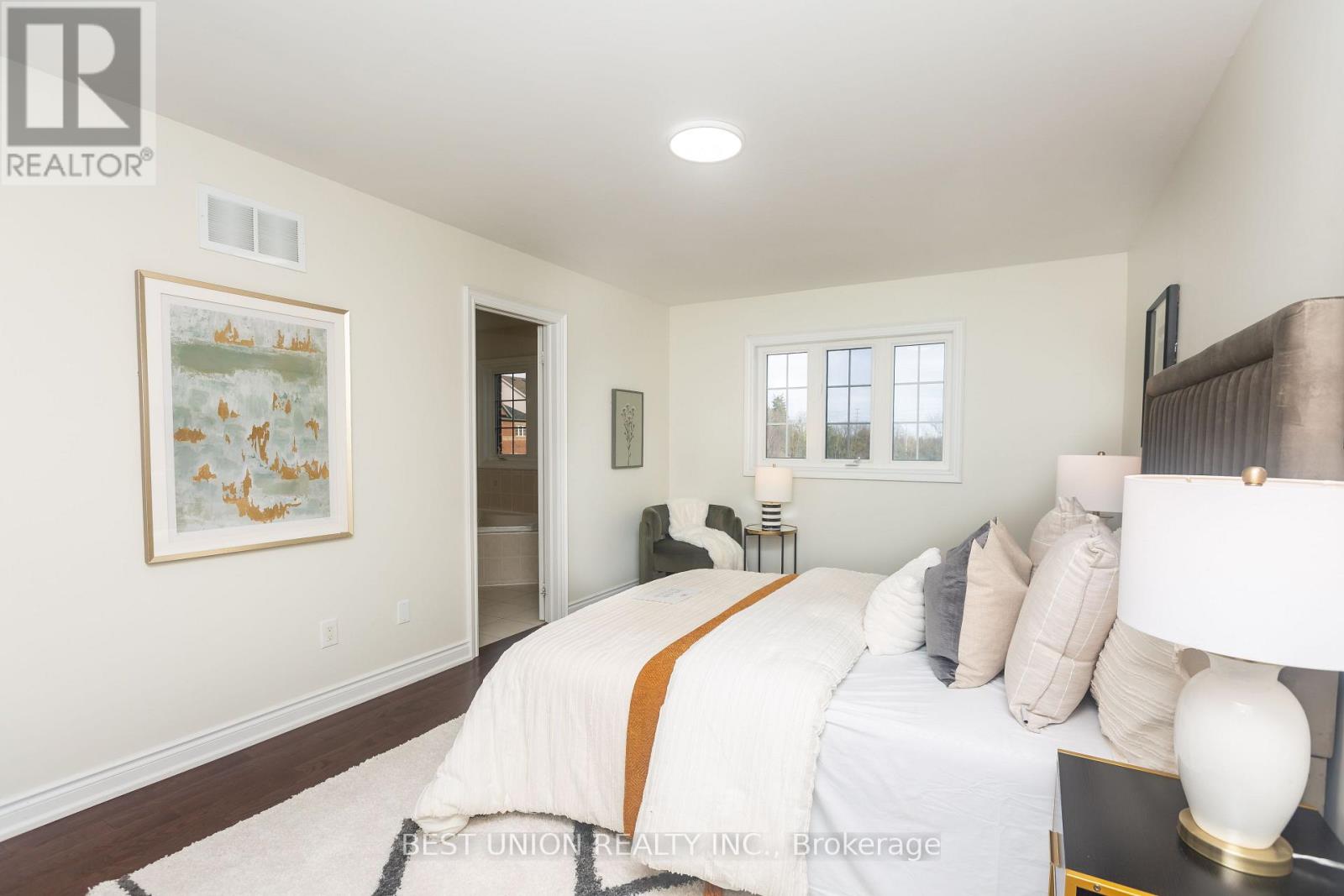 31 Bernbridge Road E, Markham, Ontario  L6B 0S3 - Photo 14 - N12896016