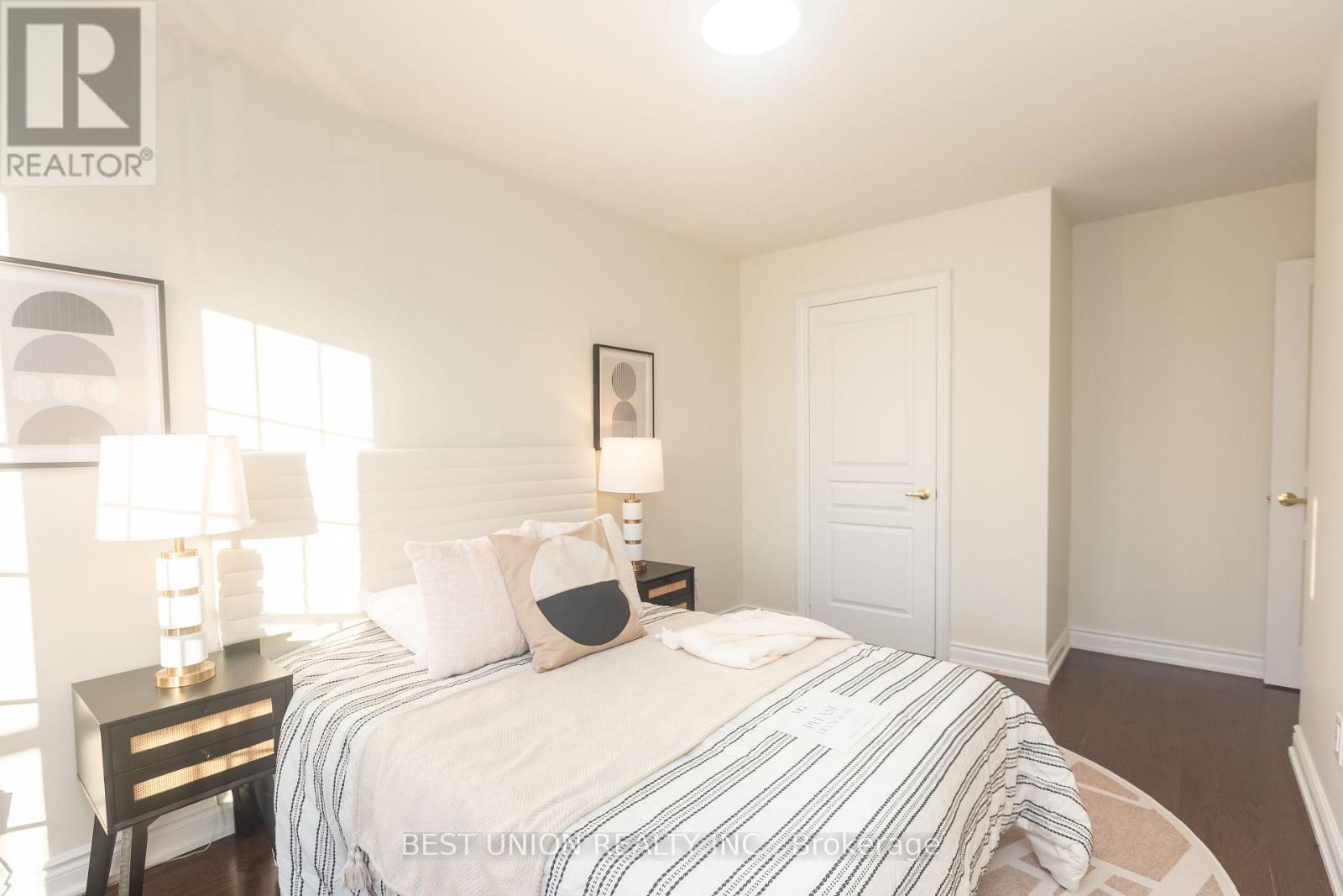 31 Bernbridge Road E, Markham, Ontario  L6B 0S3 - Photo 24 - N12896016