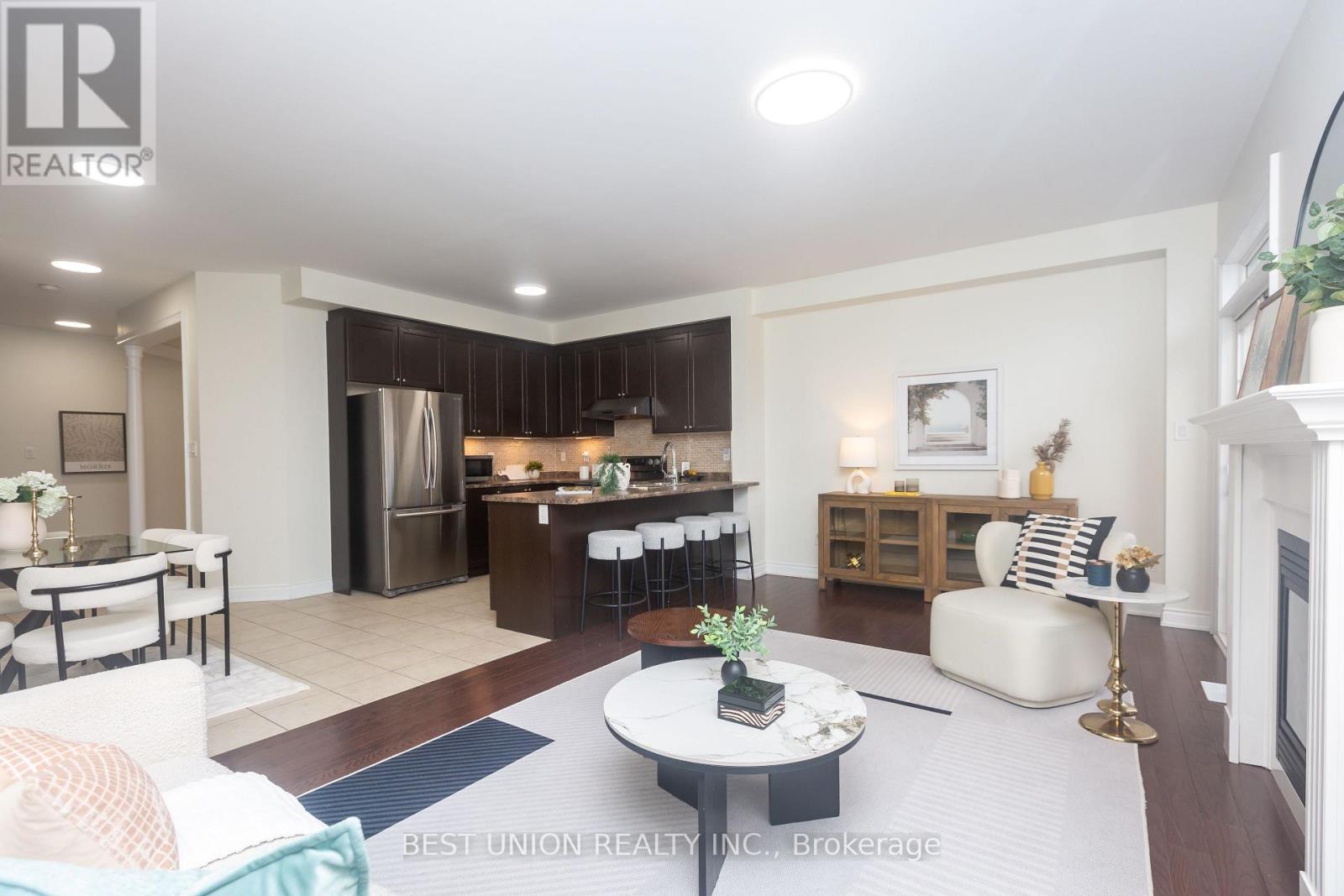 31 Bernbridge Road E, Markham, Ontario  L6B 0S3 - Photo 9 - N12896016