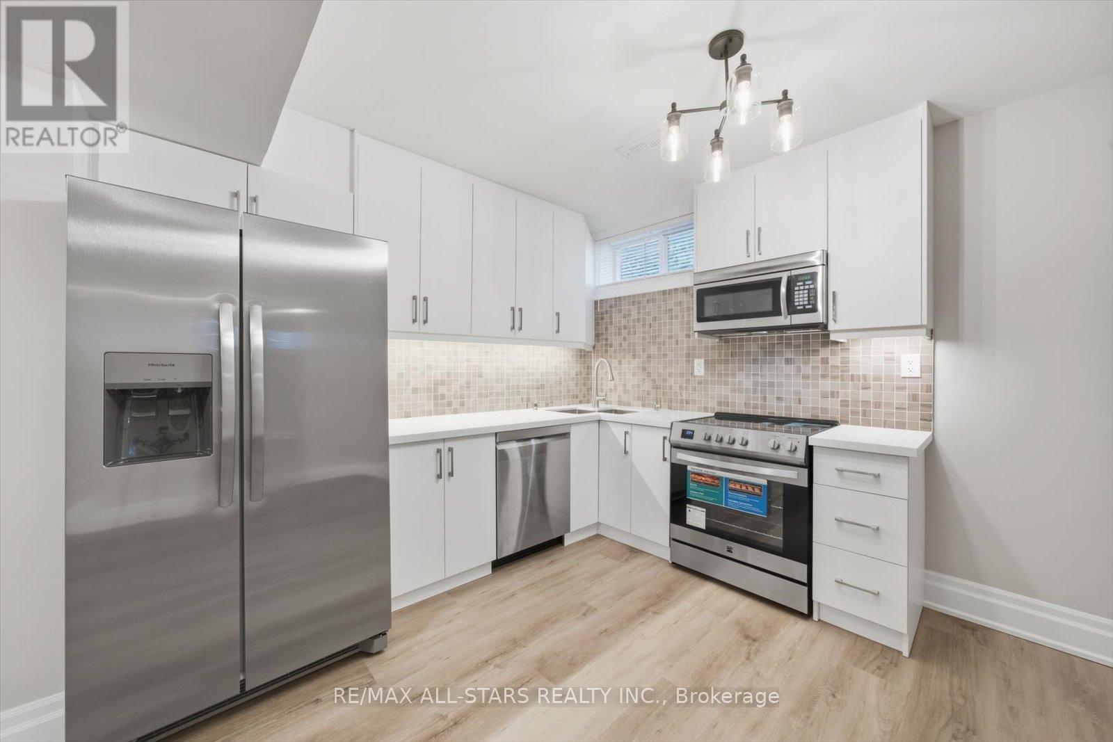 40 Algonquin Forest Drive, East Gwillimbury, Ontario  L9N 0C6 - Photo 27 - N12895858