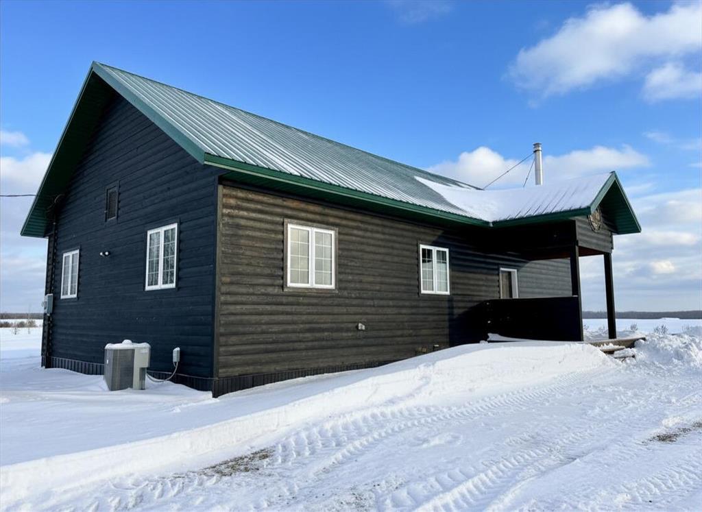 188 N Road, Swan River, Manitoba  R0L 0C0 - Photo 1 - 202522991