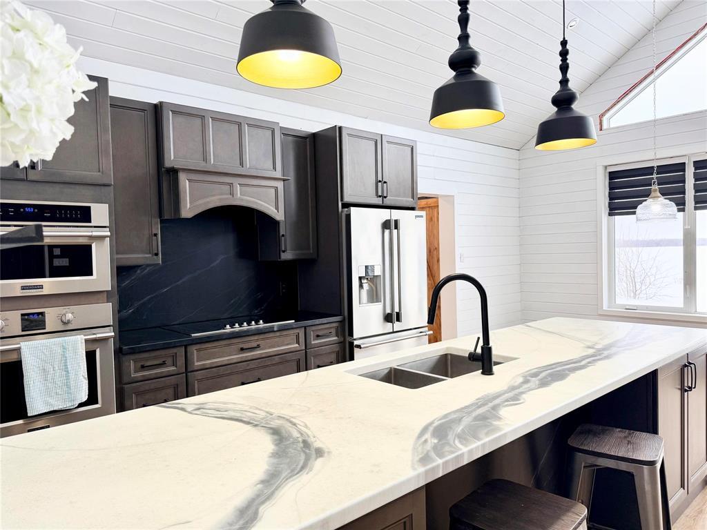 188 N Road, Swan River, Manitoba  R0L 0C0 - Photo 9 - 202522991