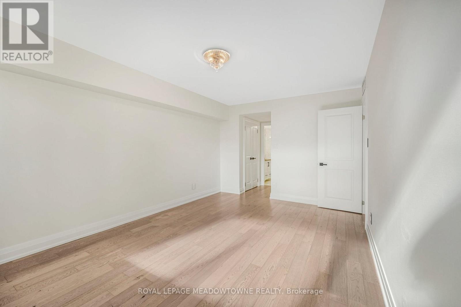 204 - 4235 Sherwoodtowne Boulevard E, Mississauga, Ontario  L4Z 1W3 - Photo 13 - W12895922