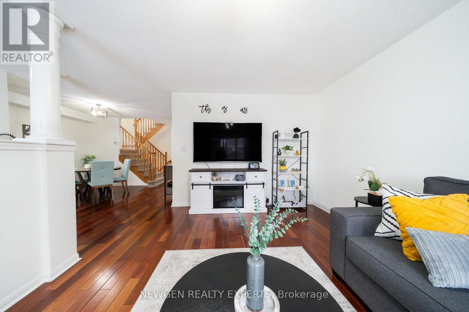 648 Edwards Avenue, Milton, Ontario  L9T 6B2 - Photo 13 - W12895926