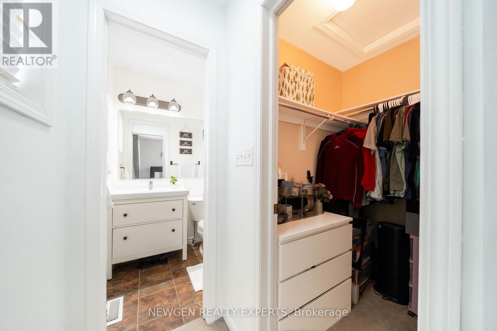 648 Edwards Avenue, Milton, Ontario  L9T 6B2 - Photo 28 - W12895926