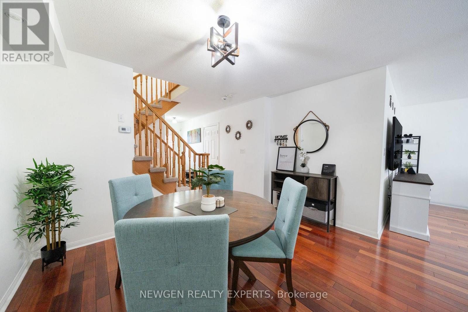 648 Edwards Avenue, Milton, Ontario  L9T 6B2 - Photo 7 - W12895926