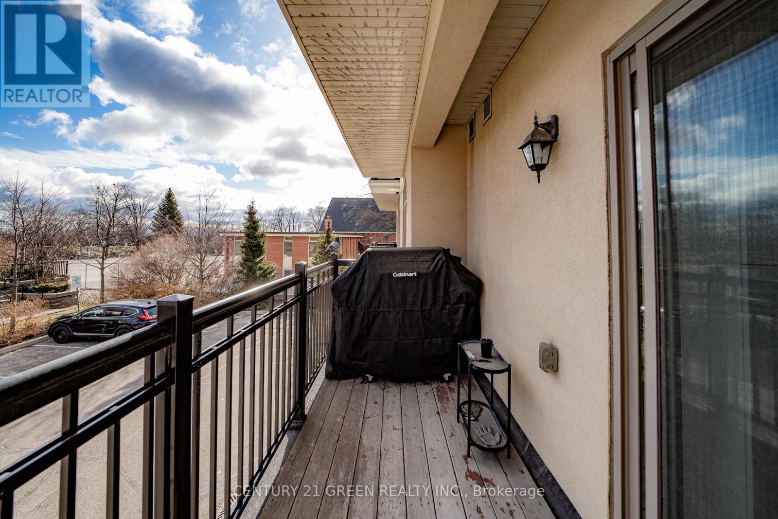 5 - 3071 Cawthra Road, Mississauga (Applewood), Ontario  L5A 2X4 - Photo 13 - W12895932