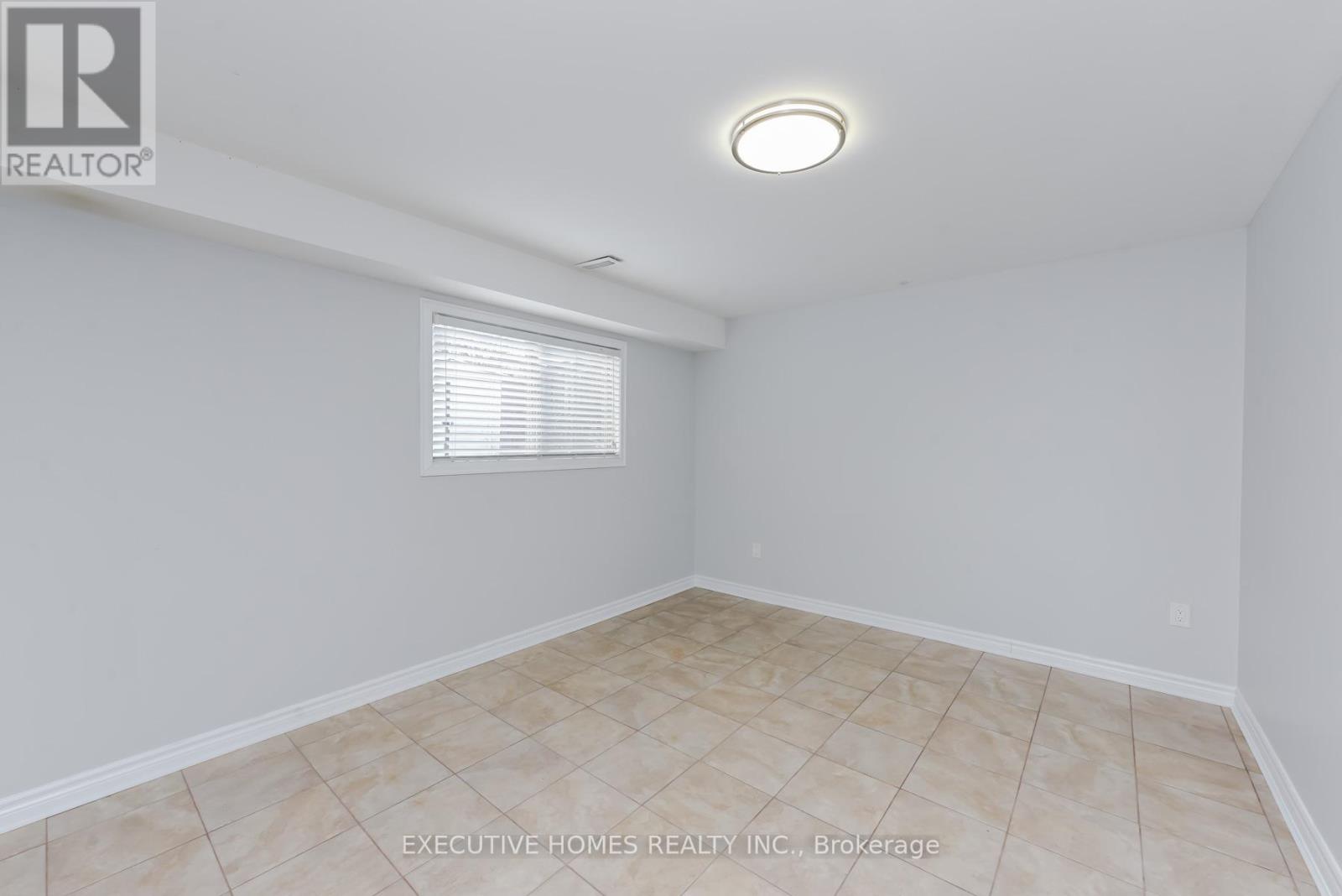 77 Blackthorn Lane, Brampton, Ontario  L6V 3L1 - Photo 24 - W12895942